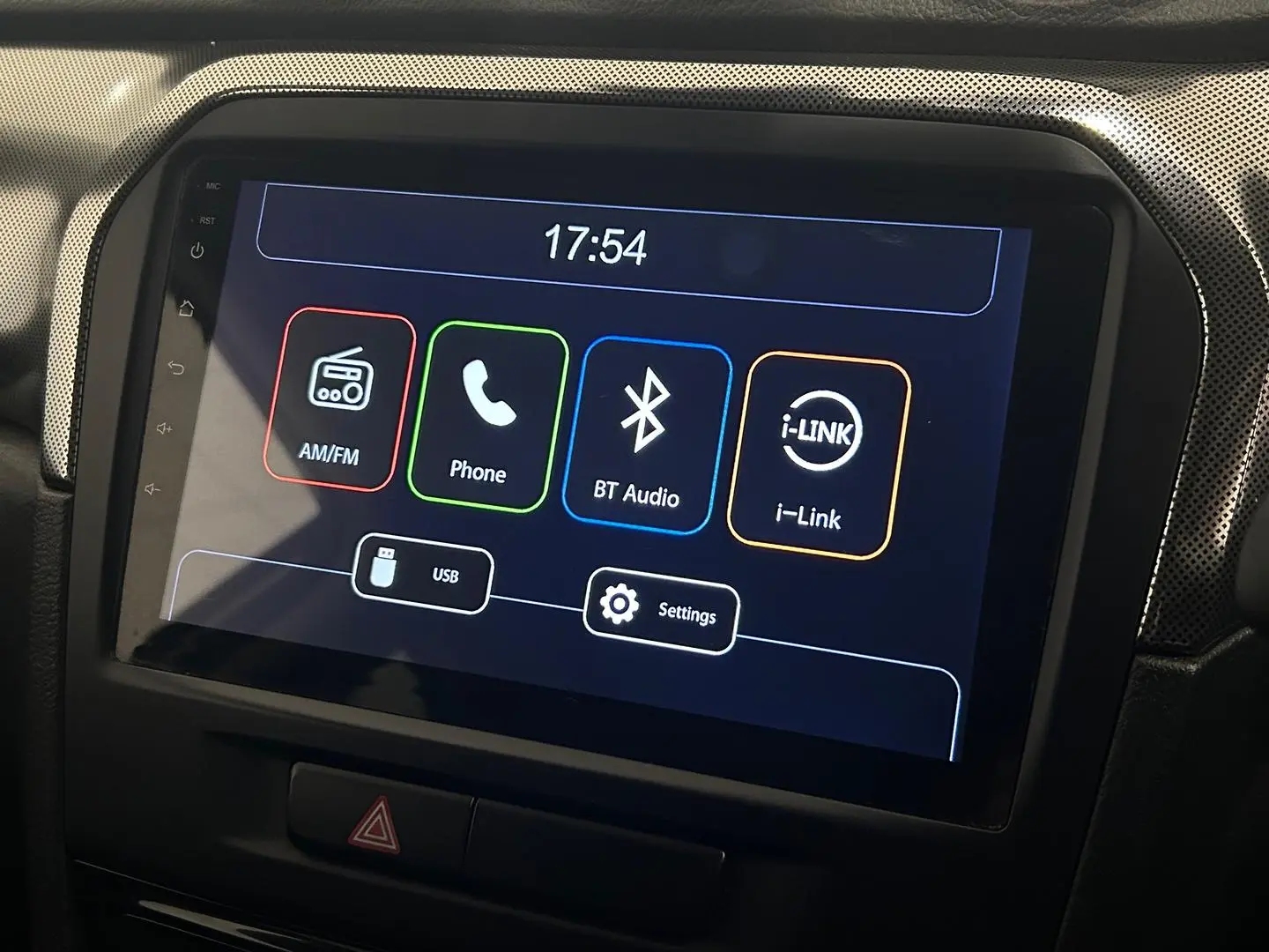 2023 Suzuki Vitara Gallery Image 14