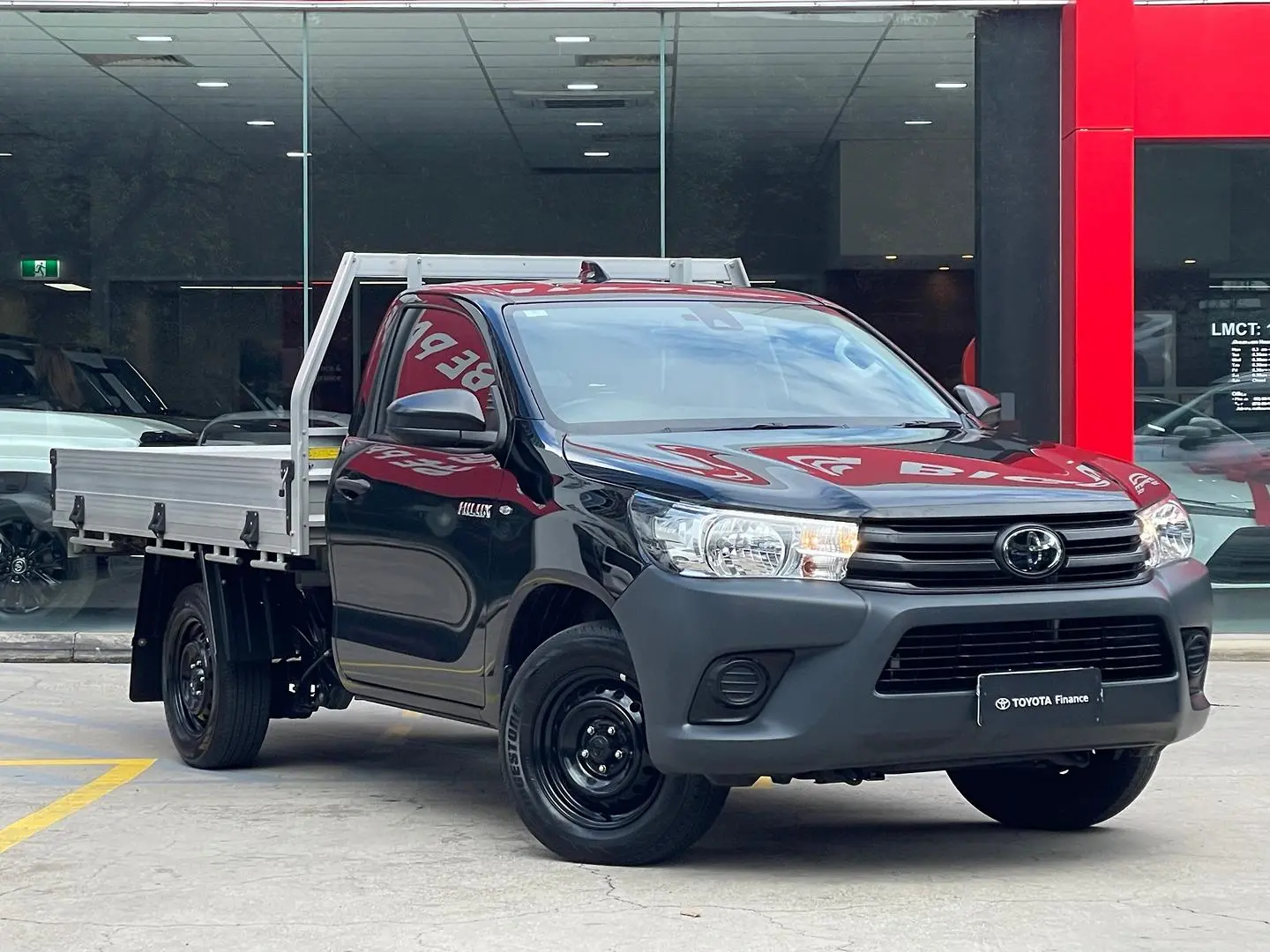 2023 Toyota Hilux Gallery Image 1