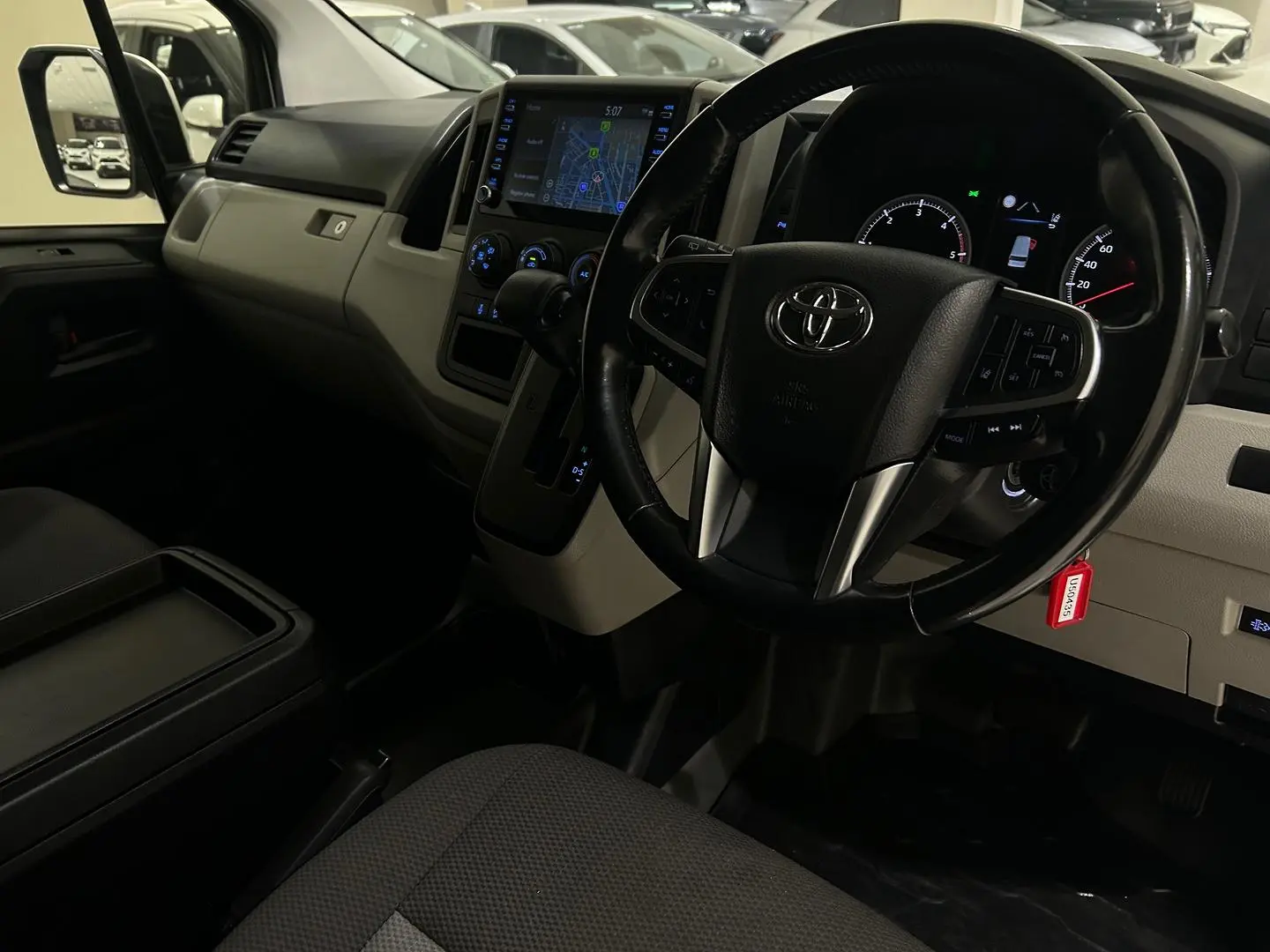 2021 Toyota Hiace Gallery Image 13