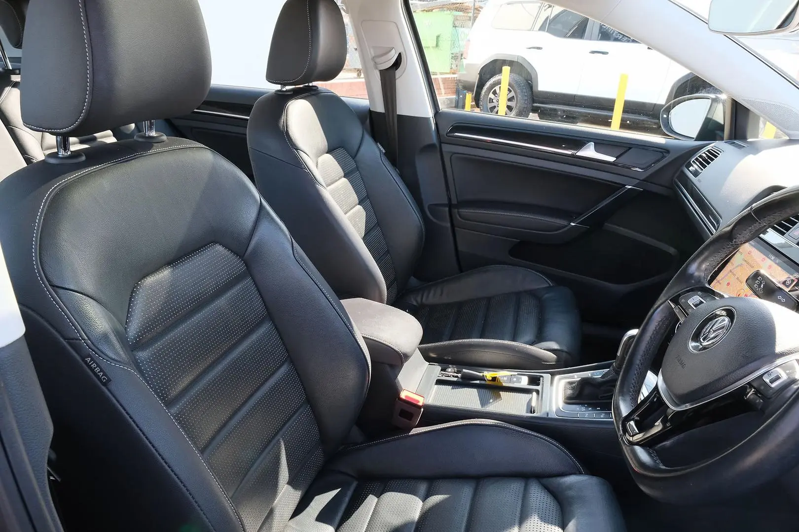 2019 Volkswagen Golf Gallery Image 14