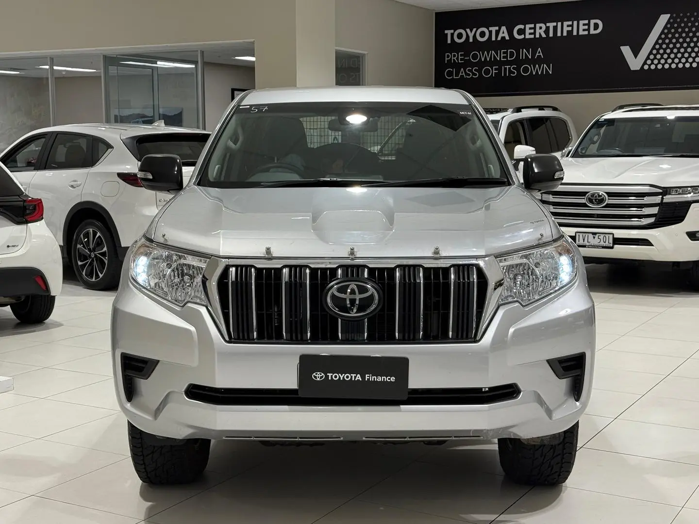 2022 Toyota Landcruiser Prado Gallery Image 4