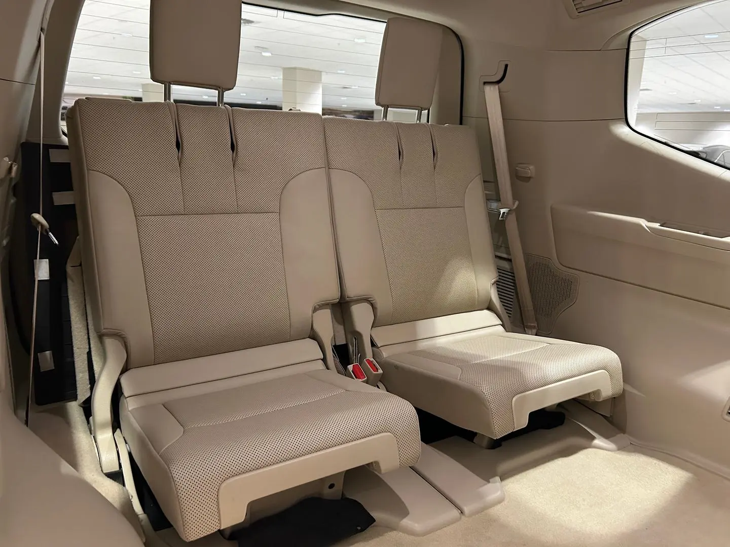 2022 Toyota Landcruiser Gallery Image 16
