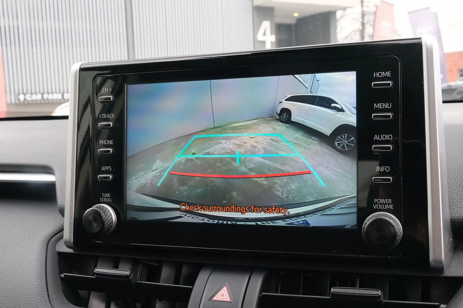 2022 Toyota RAV4 Gallery Image 8