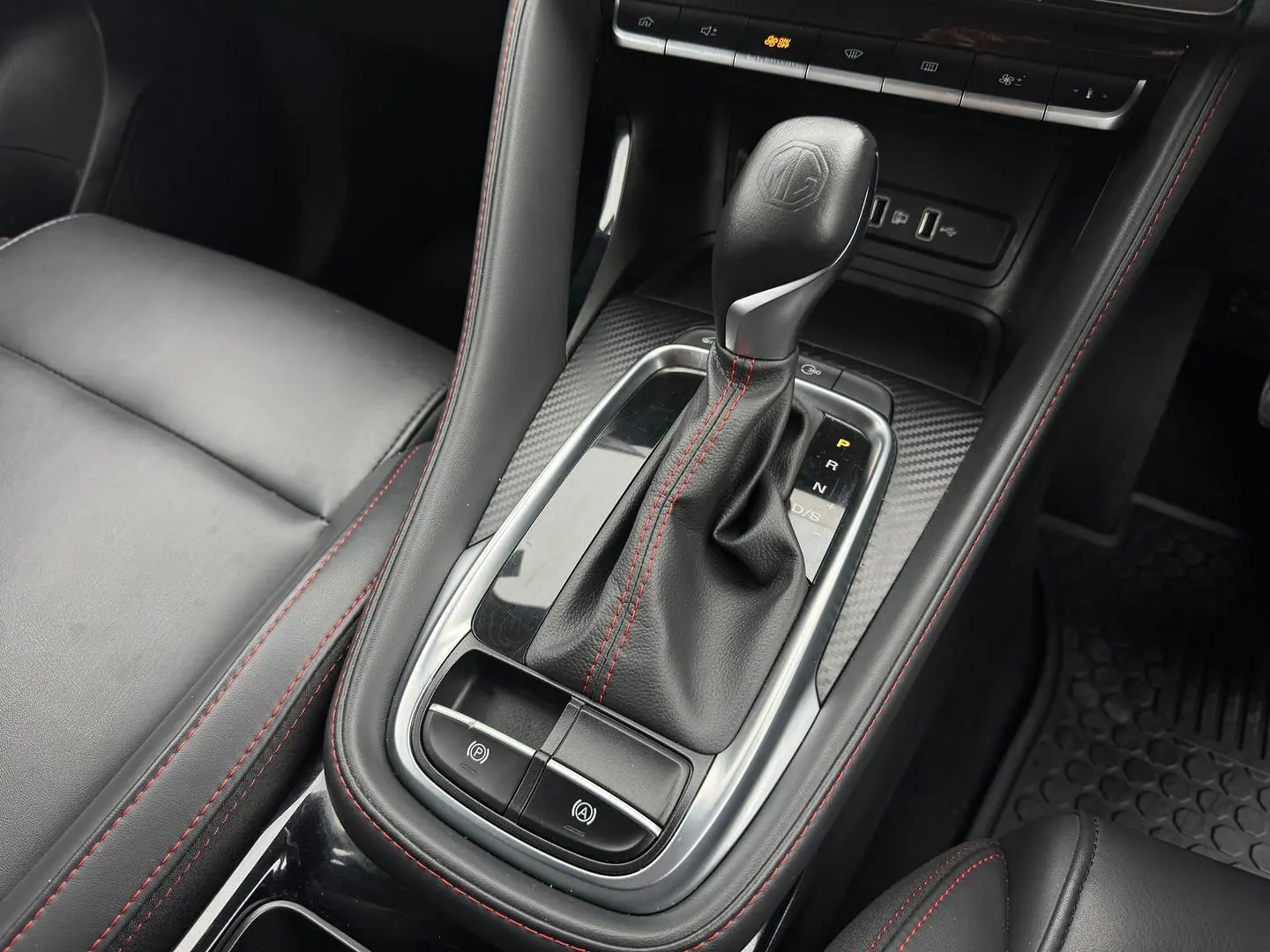 2022 MG ZST Gallery Image 14