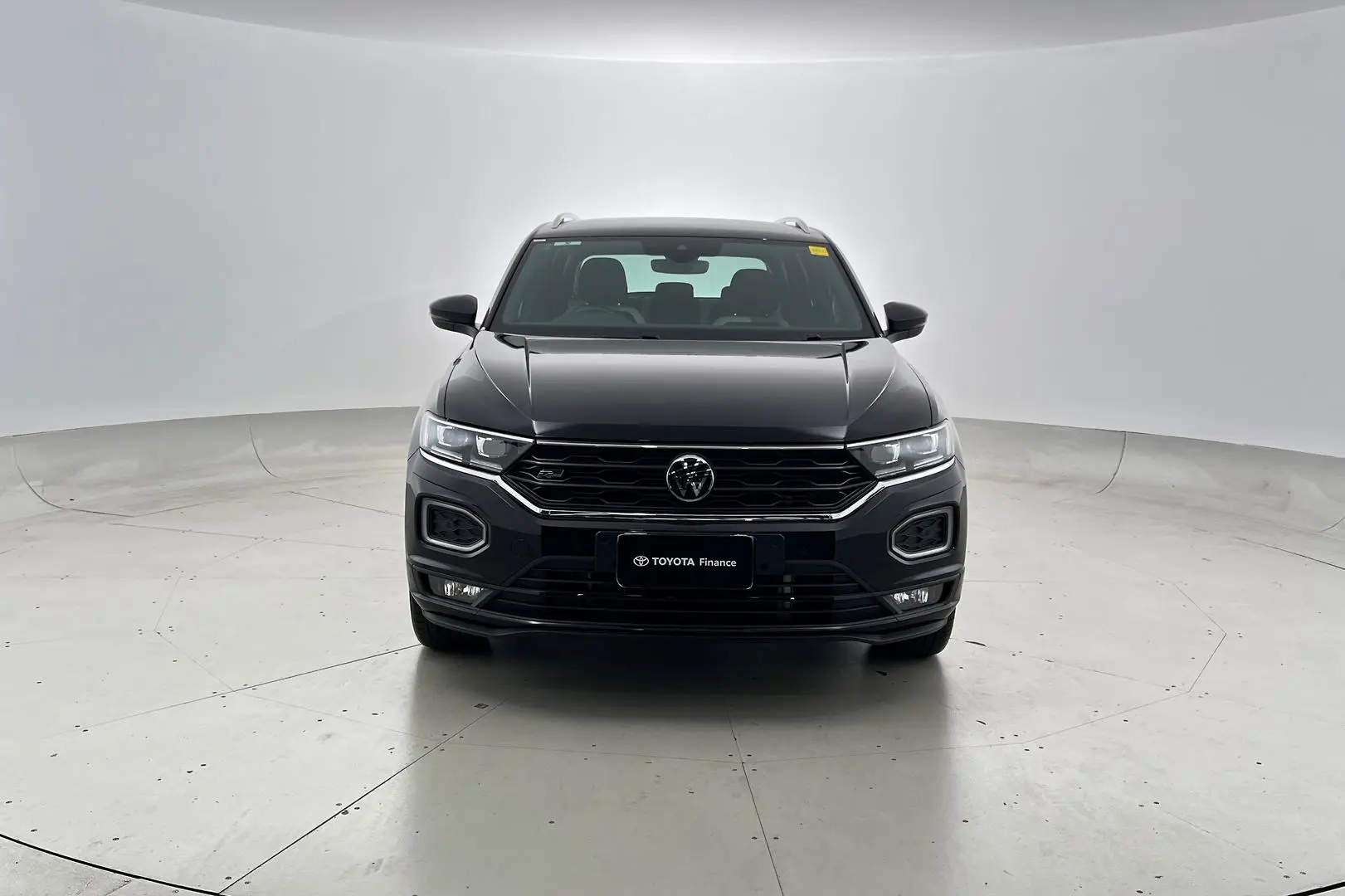 2021 Volkswagen T-Roc Gallery Image 10