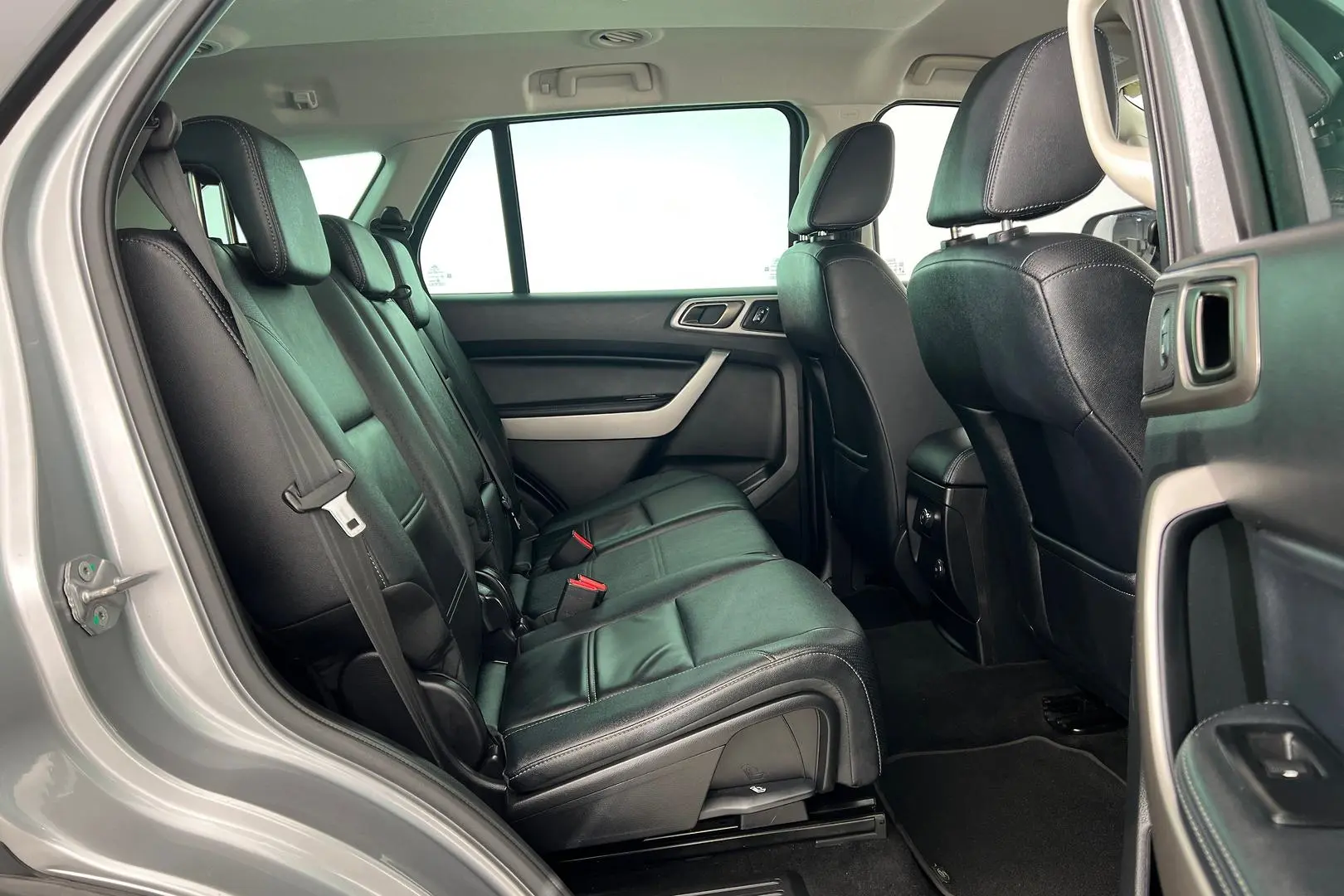2021 Ford Everest Gallery Image 19