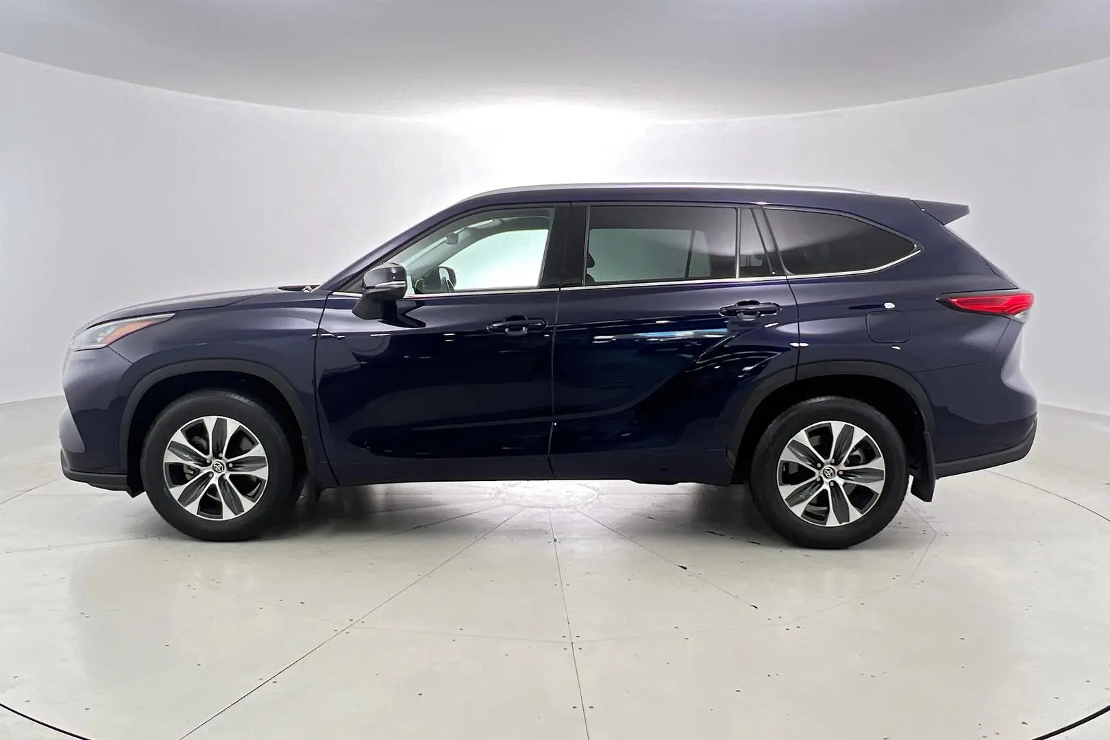 2022 Toyota Kluger Gallery Image 8