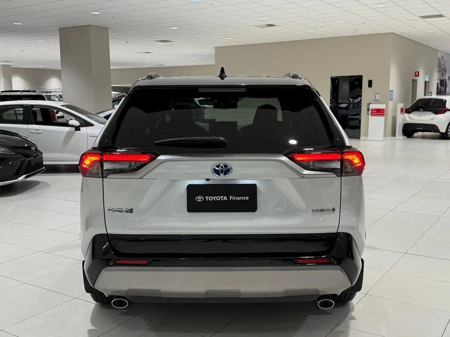 2024 Toyota RAV4 Gallery Image 9
