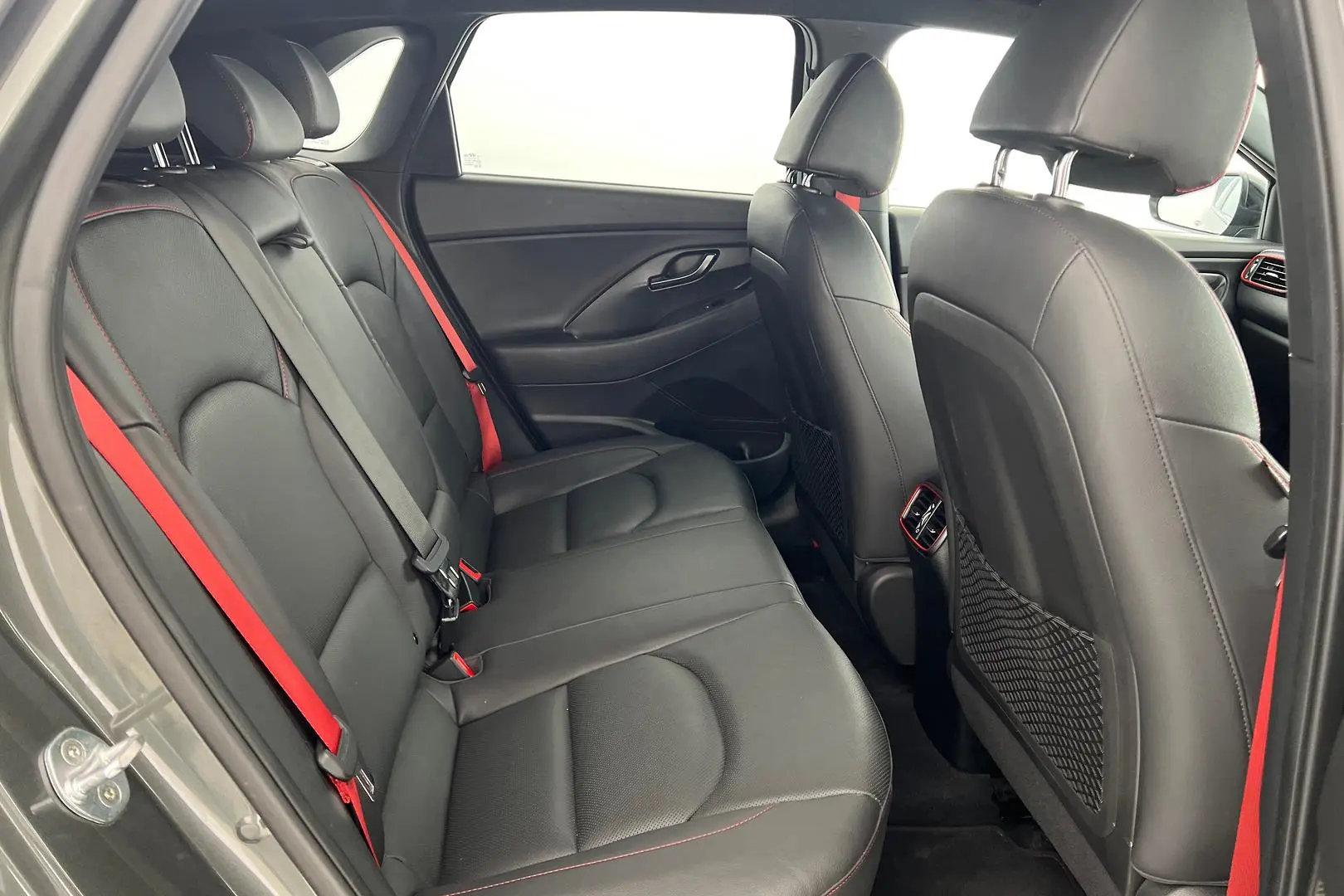 2021 Hyundai i30 Gallery Image 11