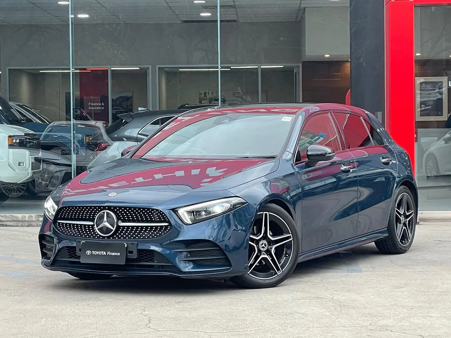 2022 Mercedes-Benz A-Class Gallery Image 4