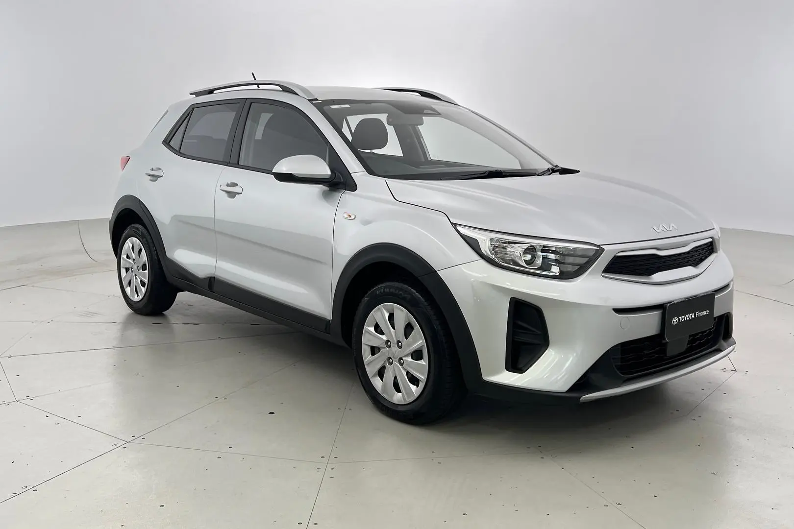 2023 Kia Stonic Gallery Image 1