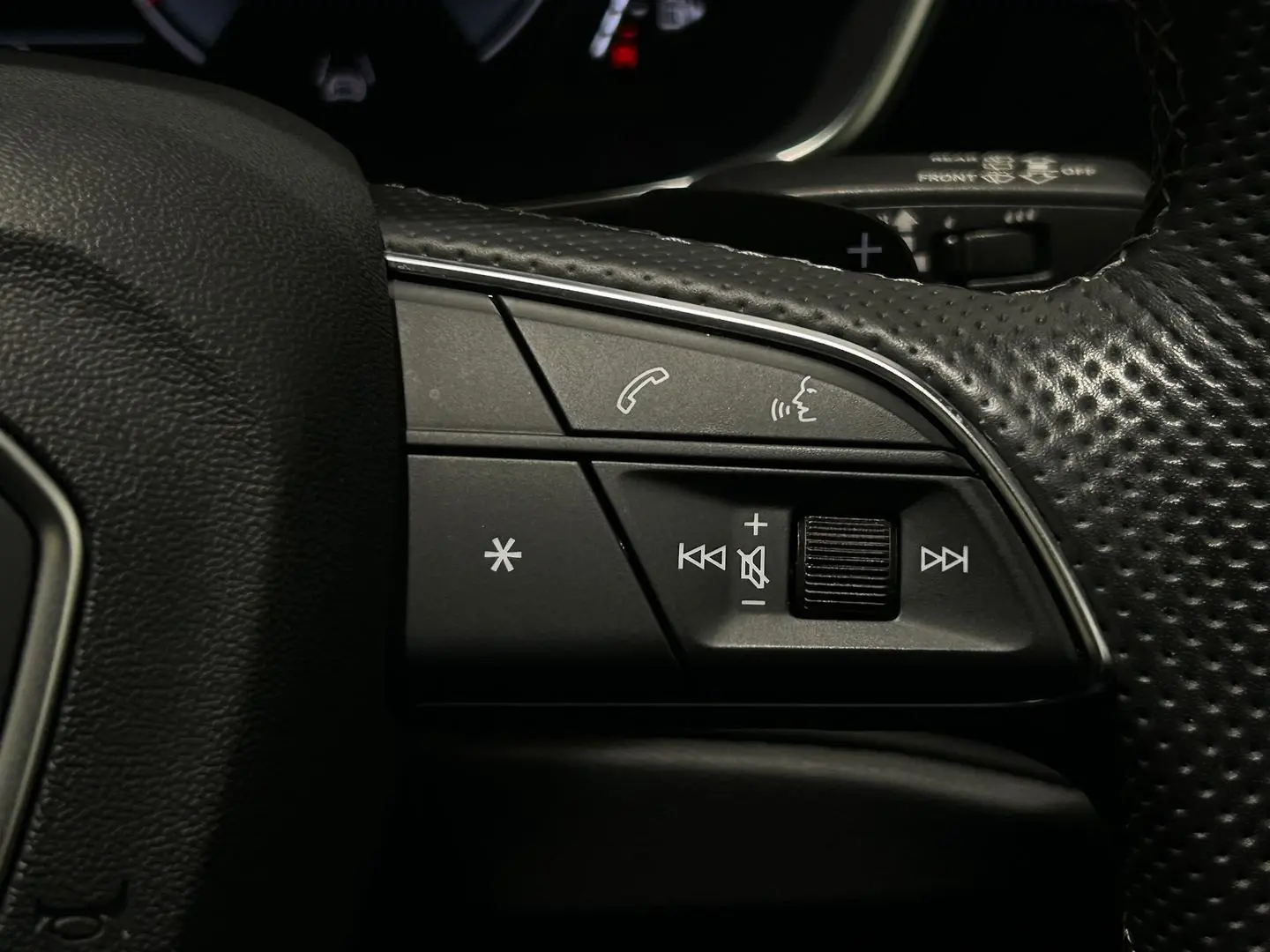 2024 Audi Q3 Gallery Image 24