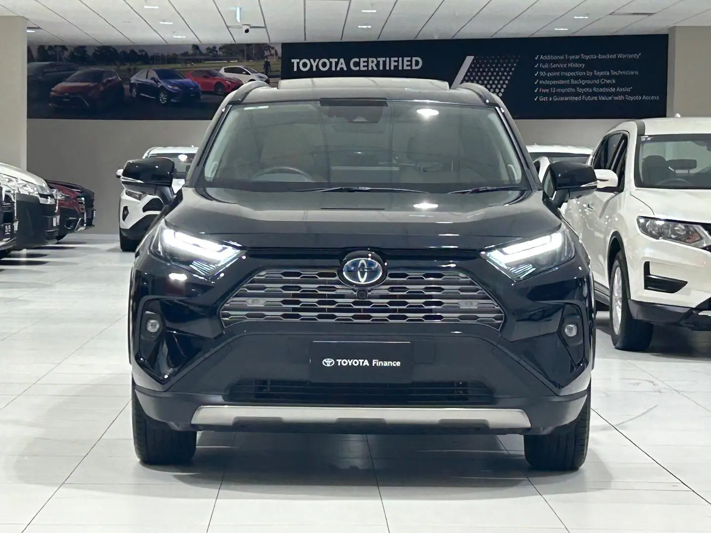 2024 Toyota RAV4 Gallery Image 3