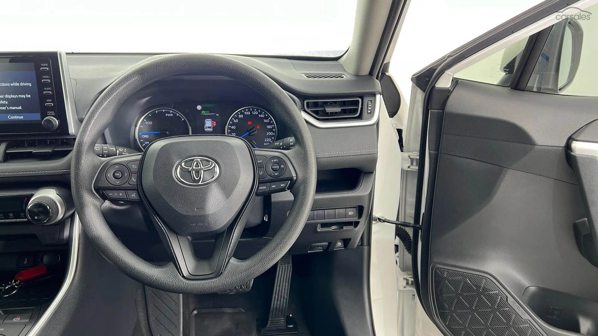 2020 Toyota RAV4 Image 13