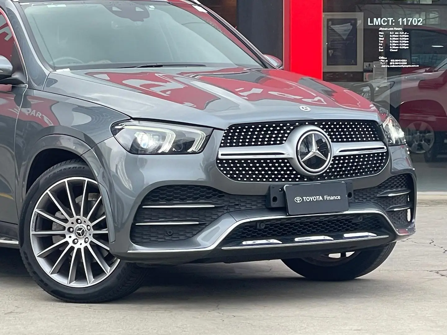 2022 Mercedes-Benz GLE-Class Gallery Image 3