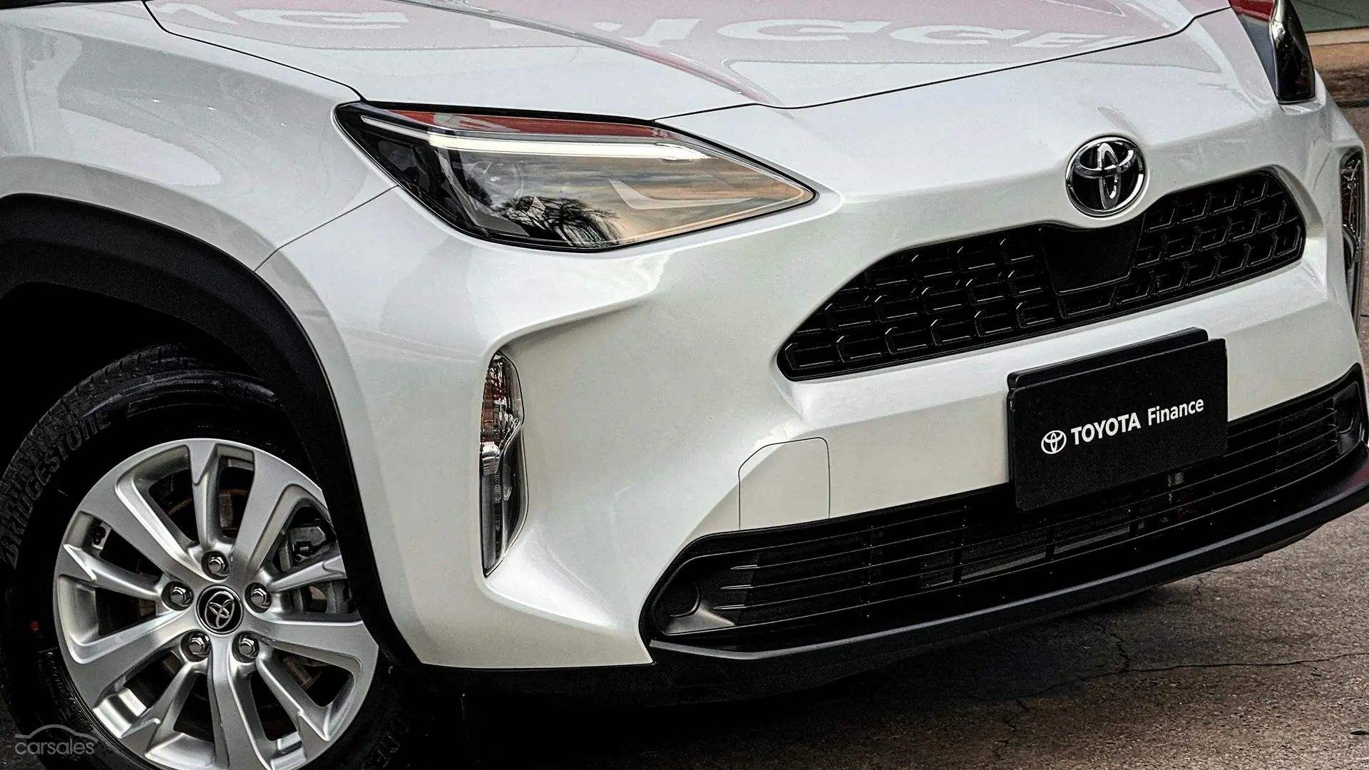 2023 Toyota Yaris Cross Image 4