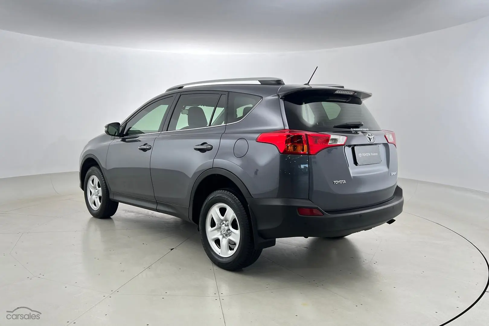 2015 Toyota RAV4 Image 7