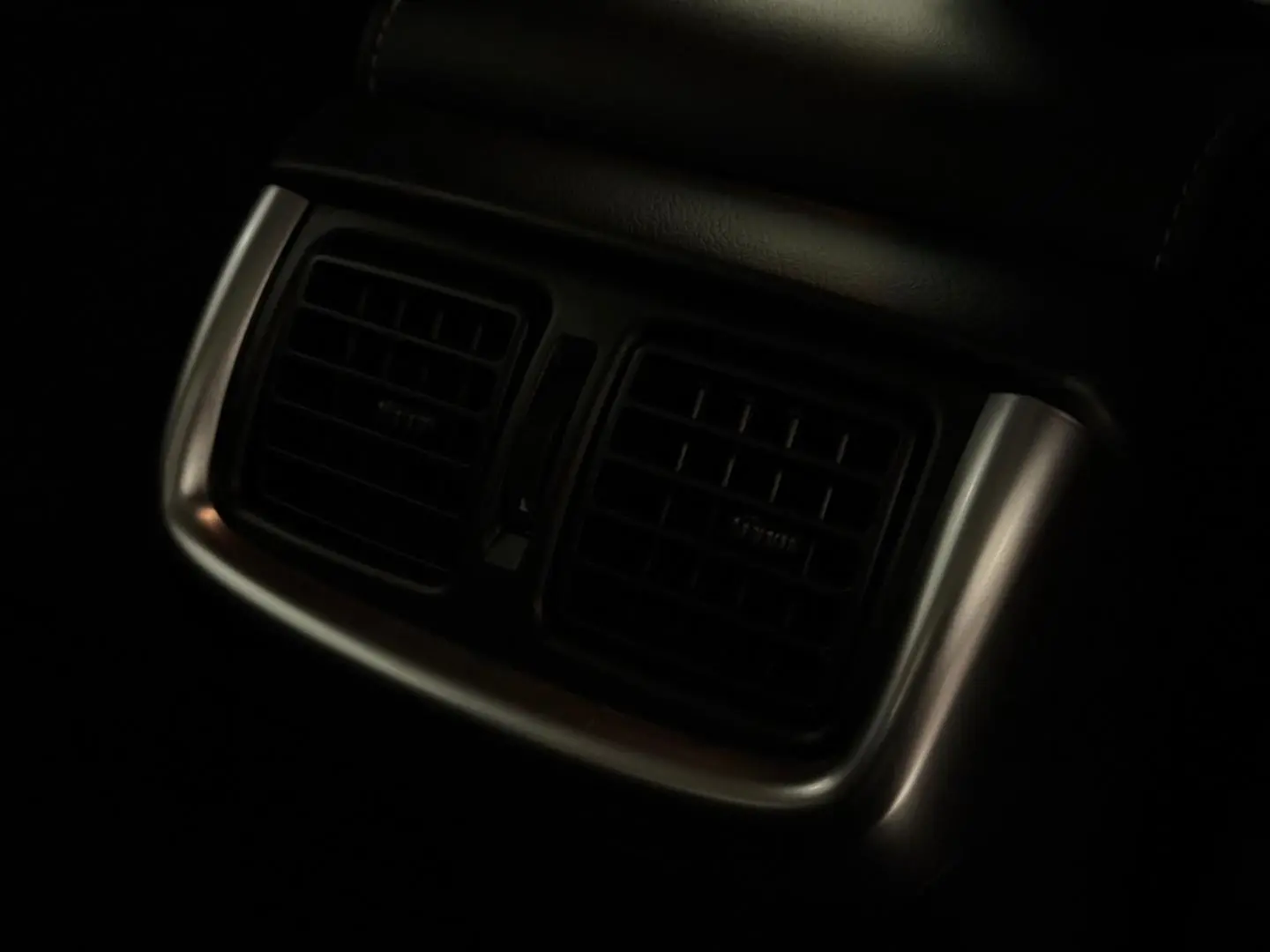 2023 Toyota Hilux Gallery Image 16
