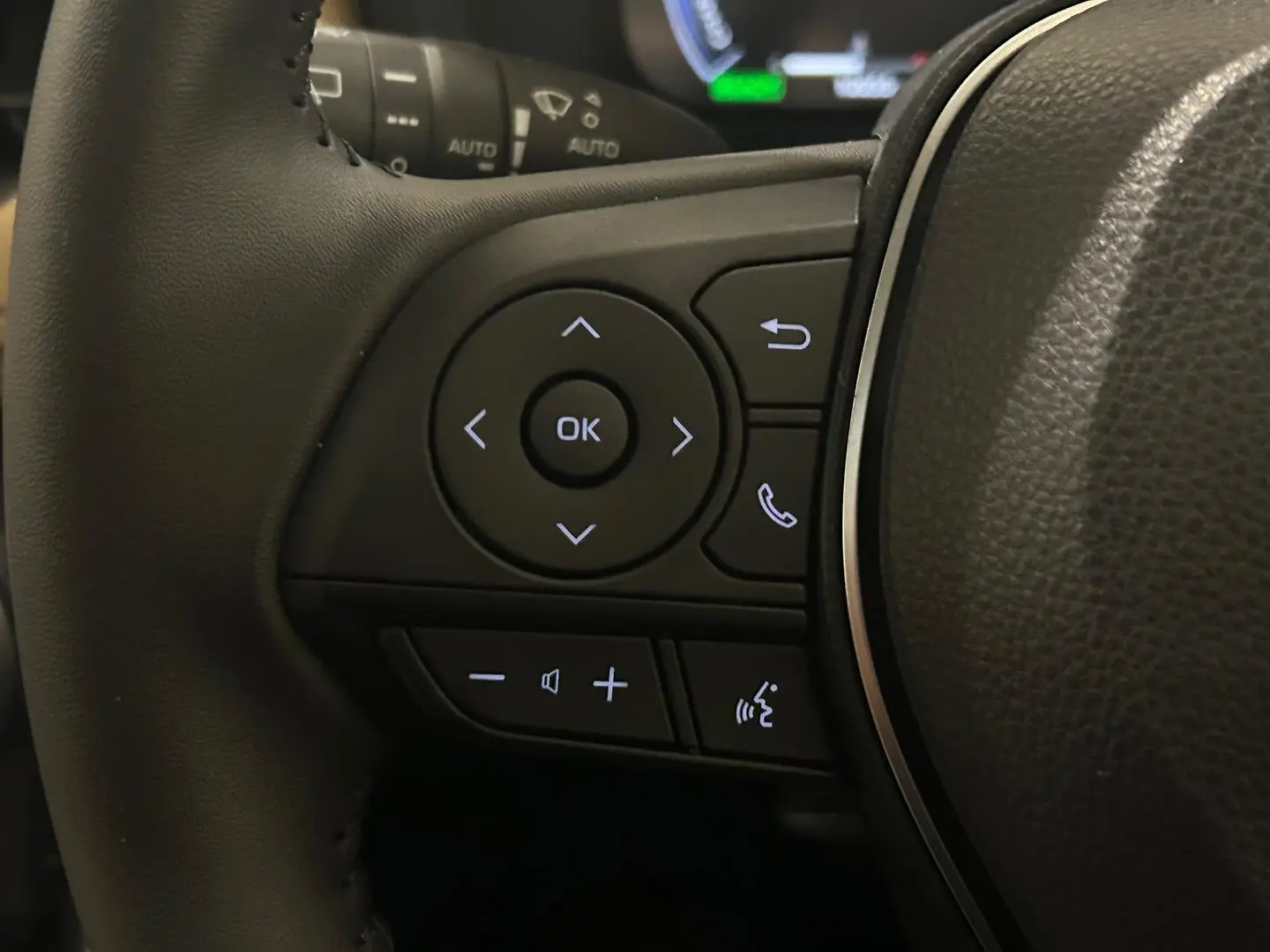 2024 Toyota RAV4 Gallery Image 21
