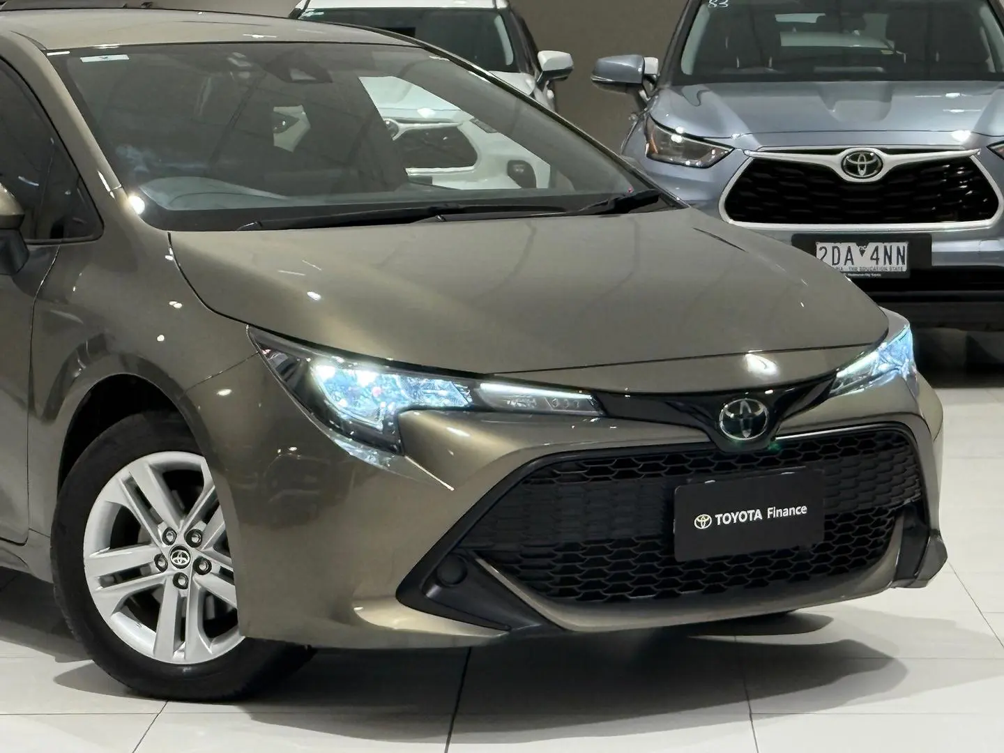 2019 Toyota Corolla Gallery Image 3