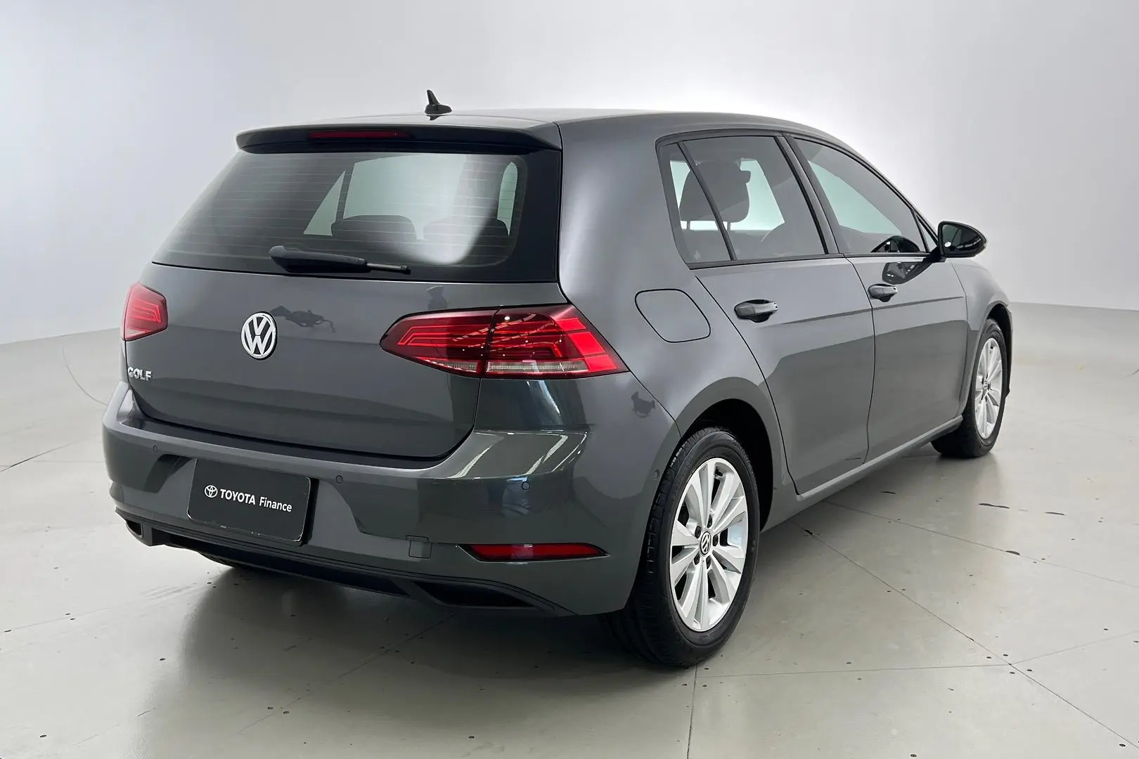 2018 Volkswagen Golf Gallery Image 4