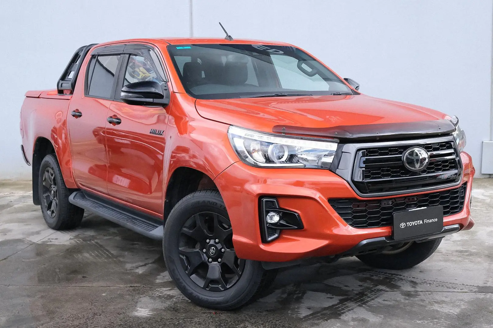 2020 Toyota Hilux Gallery Image 1