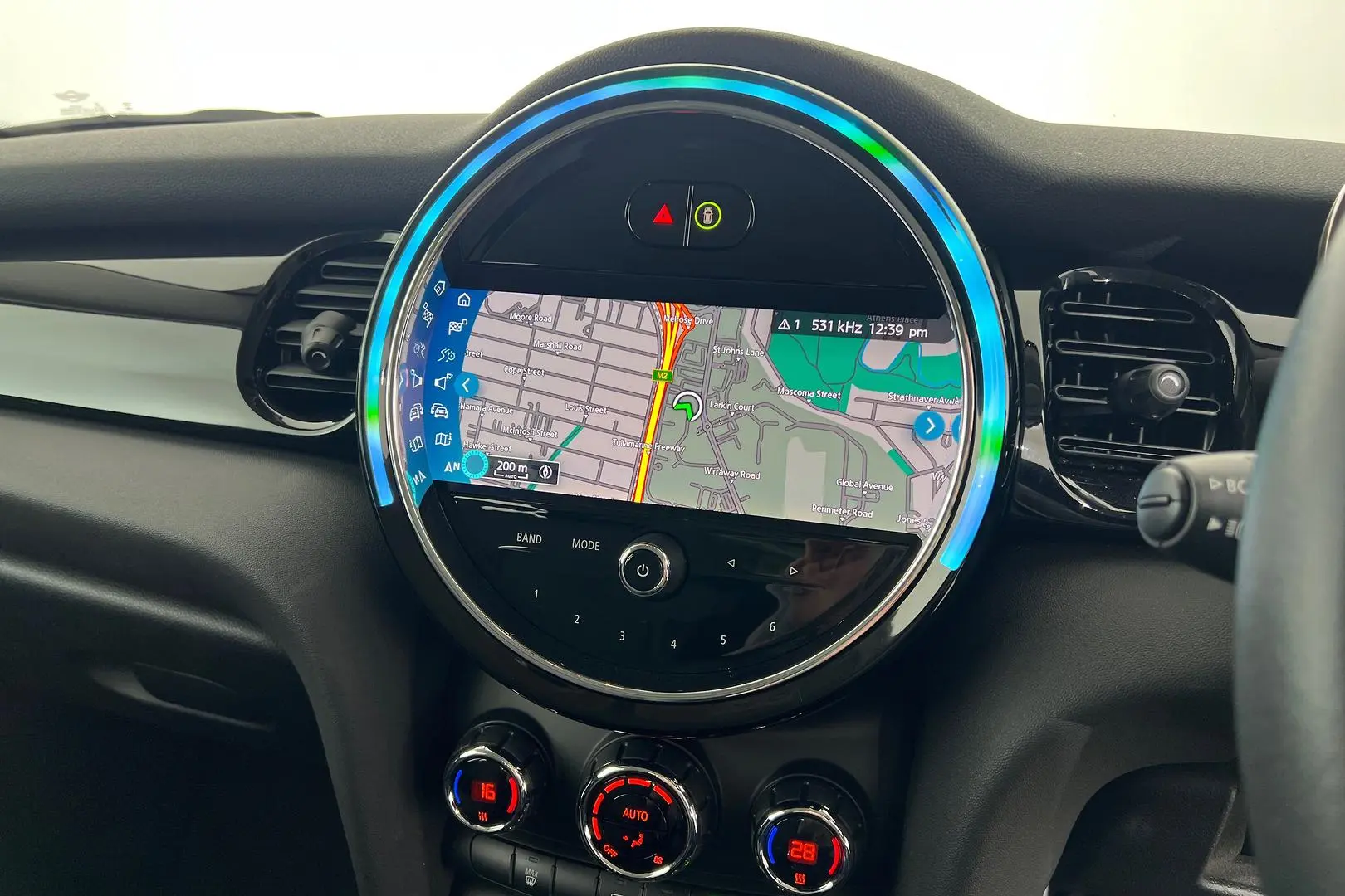 2021 MINI Hatch Gallery Image 19