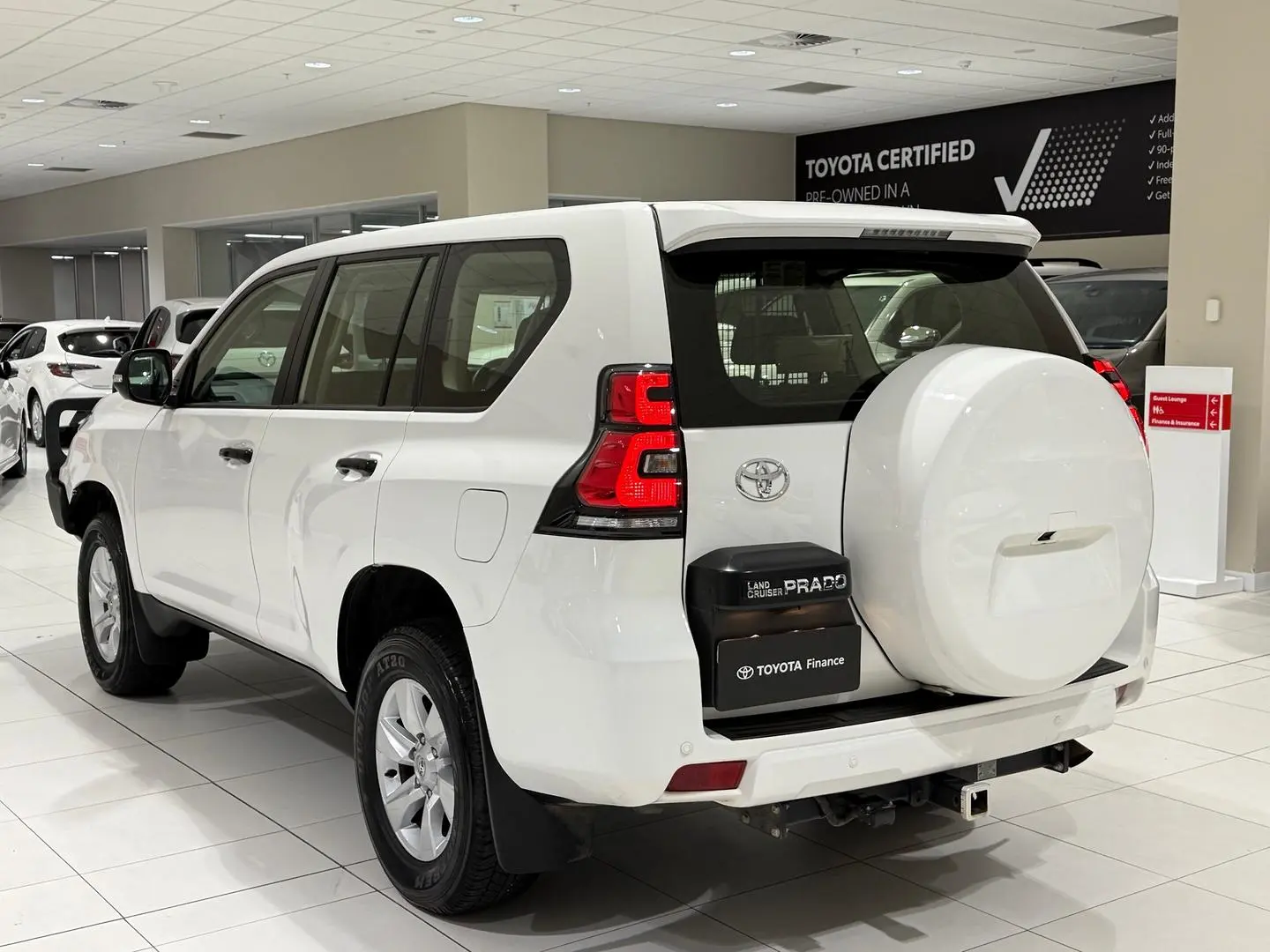 2021 Toyota Landcruiser Prado Gallery Image 8