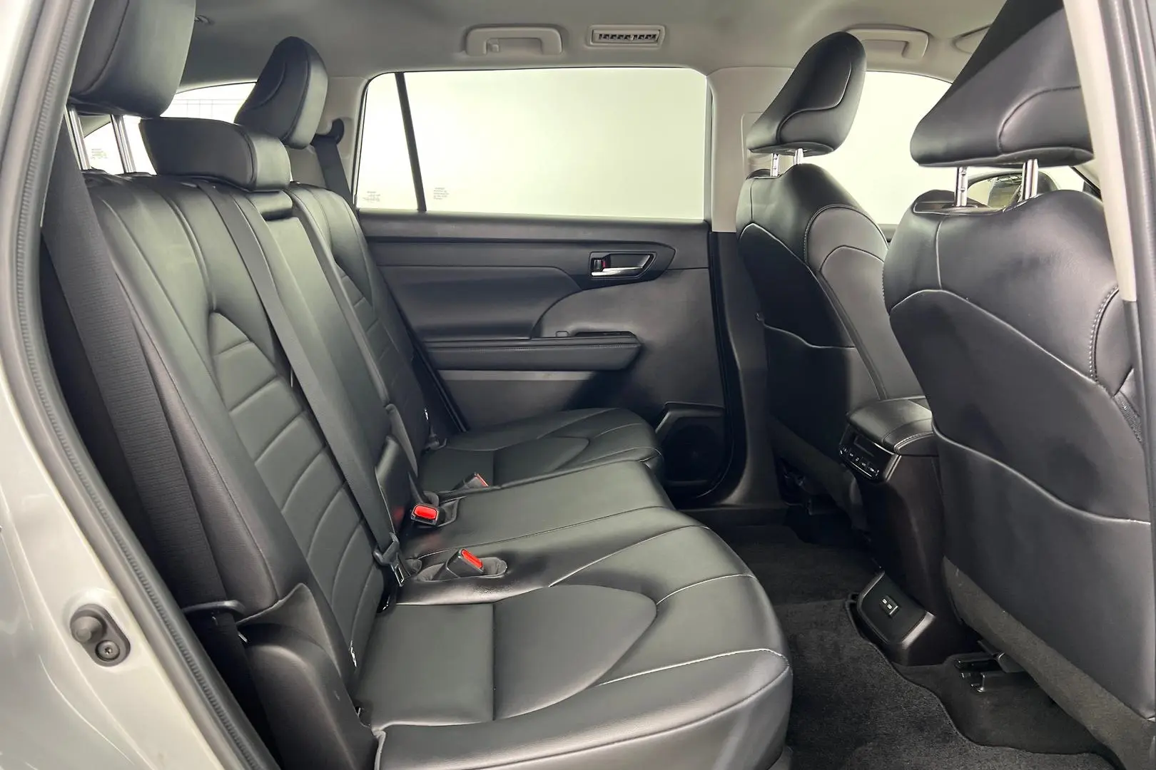 2021 Toyota Kluger Gallery Image 15