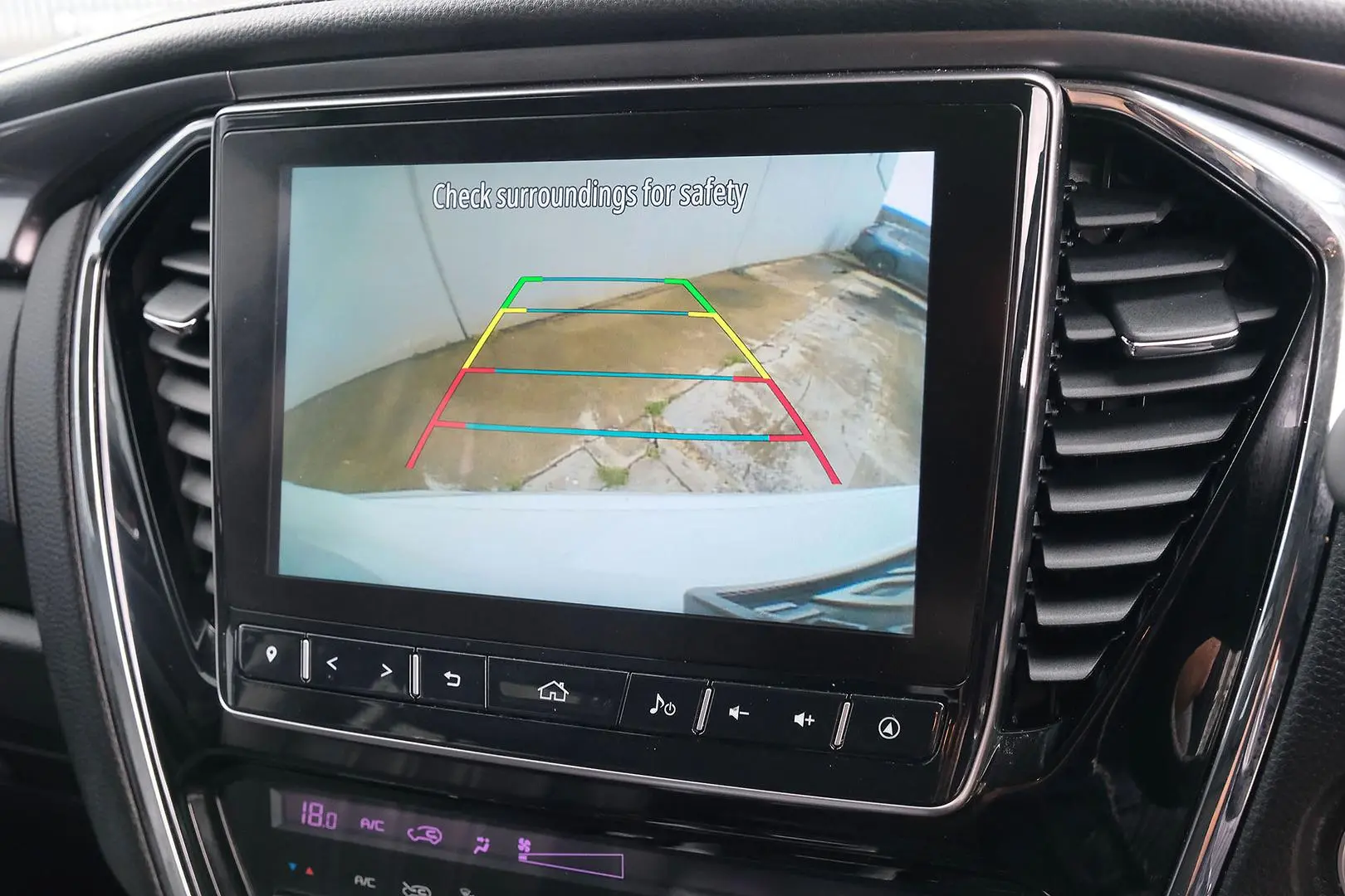 2021 Isuzu MU-X Gallery Image 9