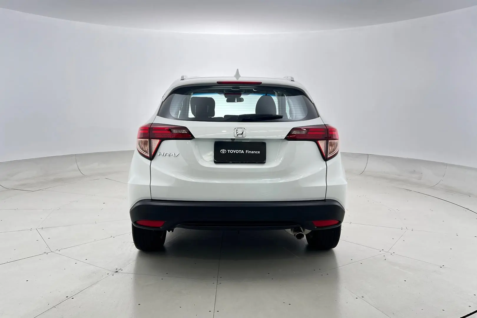 2018 Honda HR-V Gallery Image 6