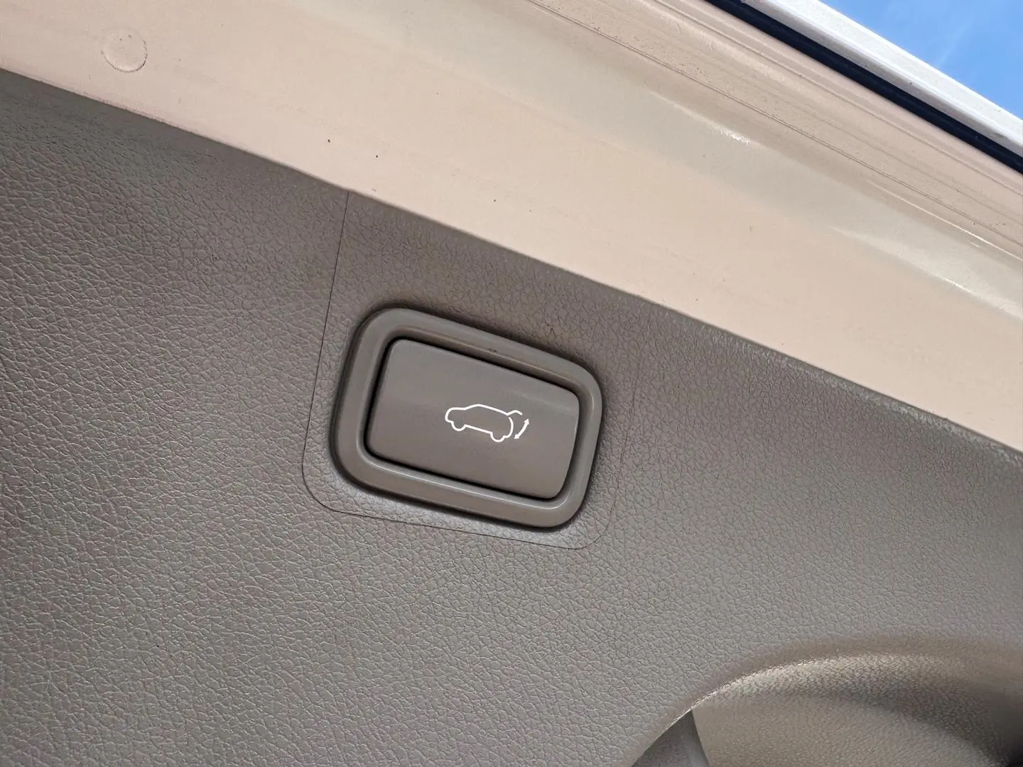 2019 Kia Carnival Gallery Image 27