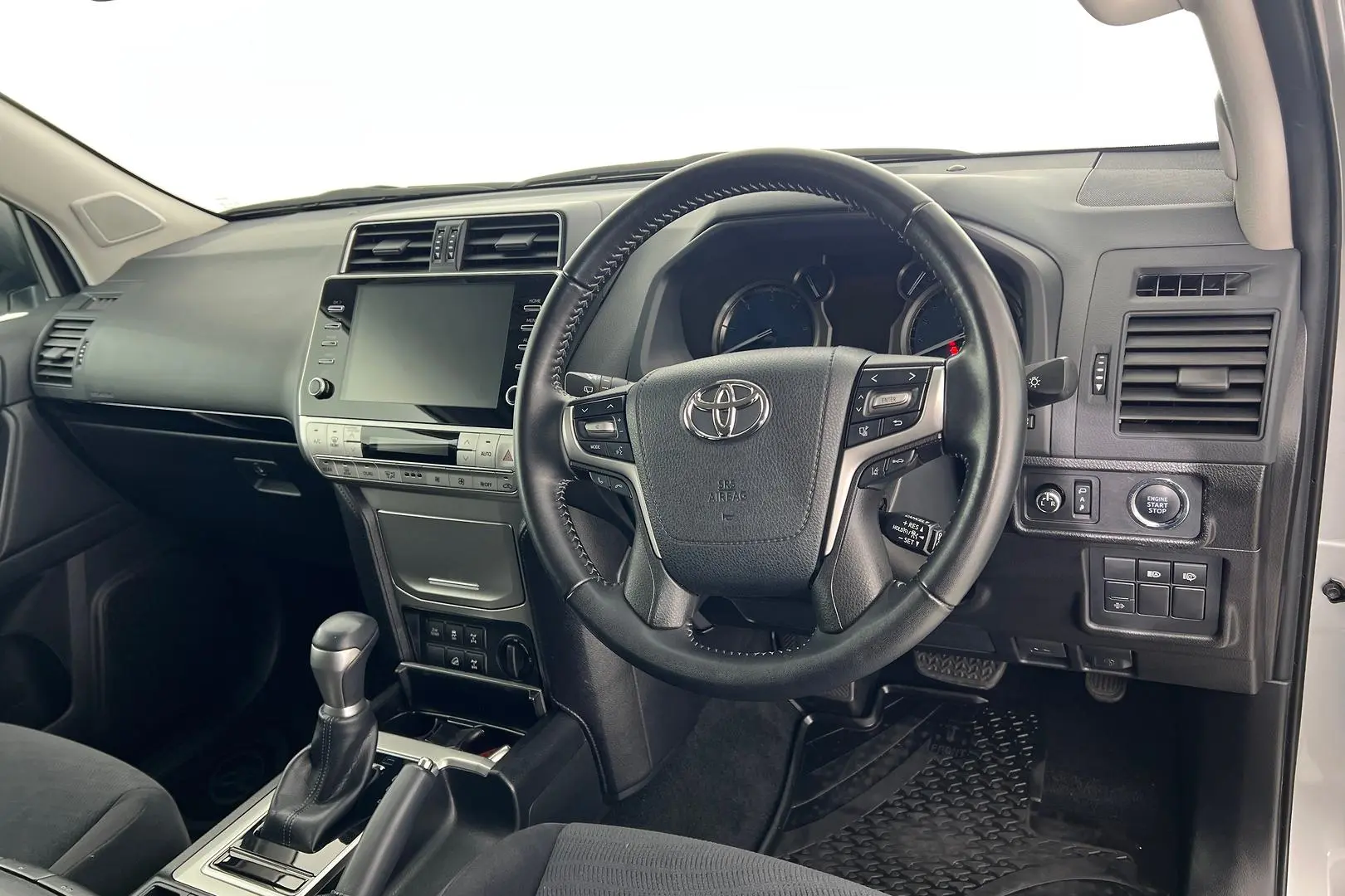 2023 Toyota Landcruiser Prado Gallery Image 13
