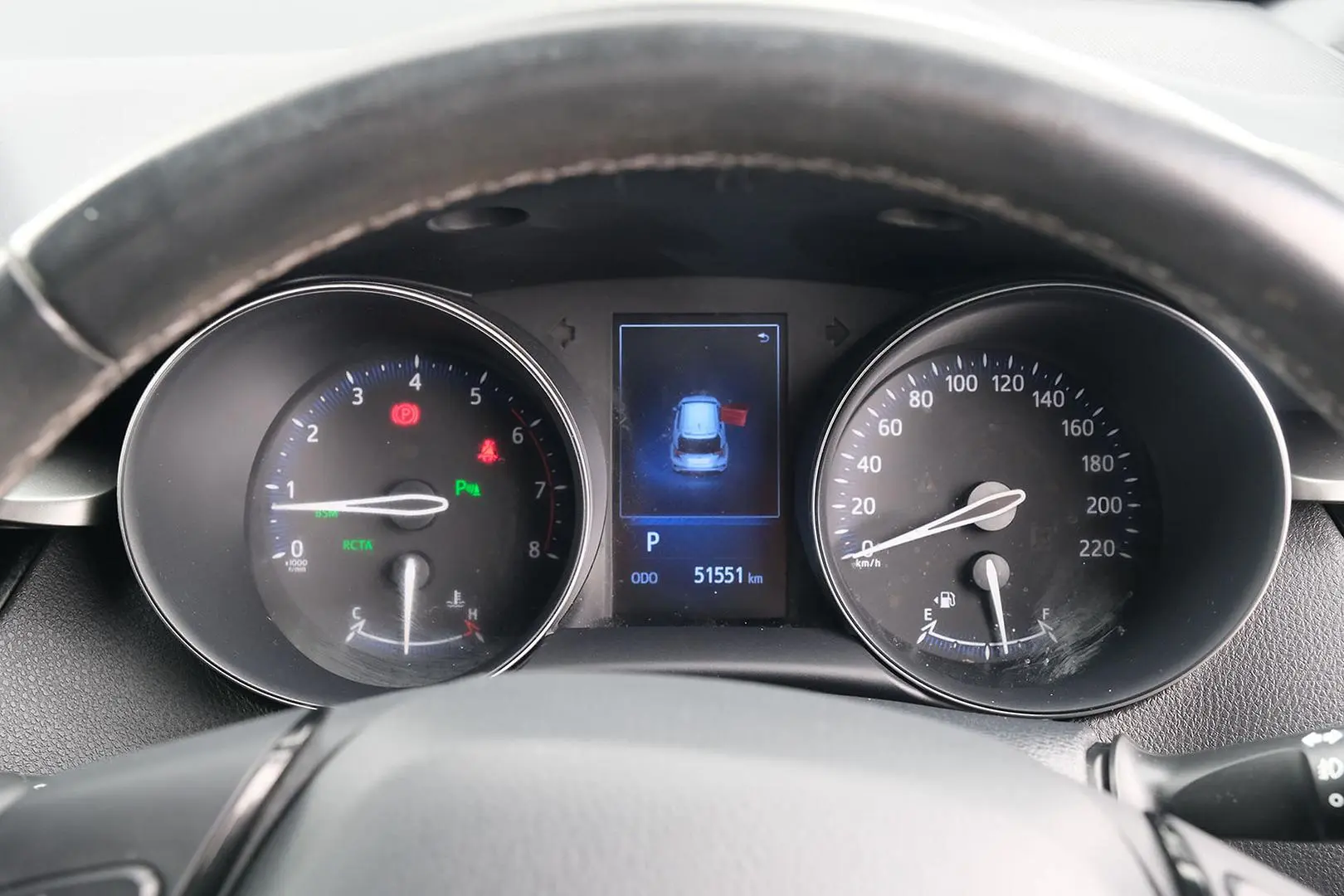 2018 Toyota C-HR Gallery Image 16