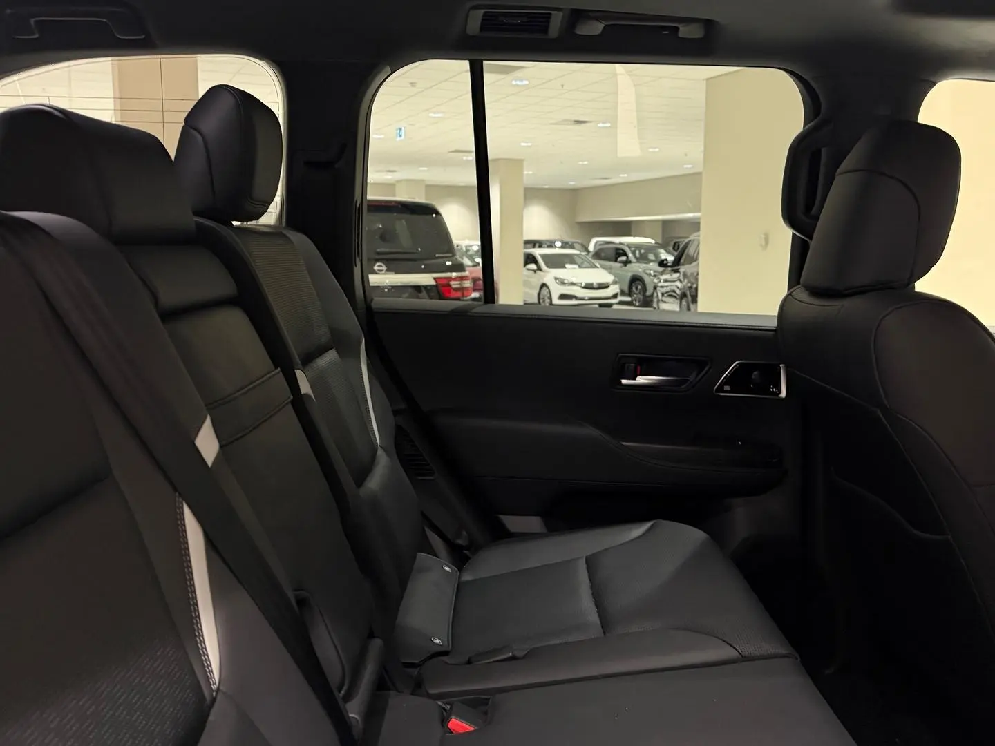 2023 Toyota Landcruiser Gallery Image 13
