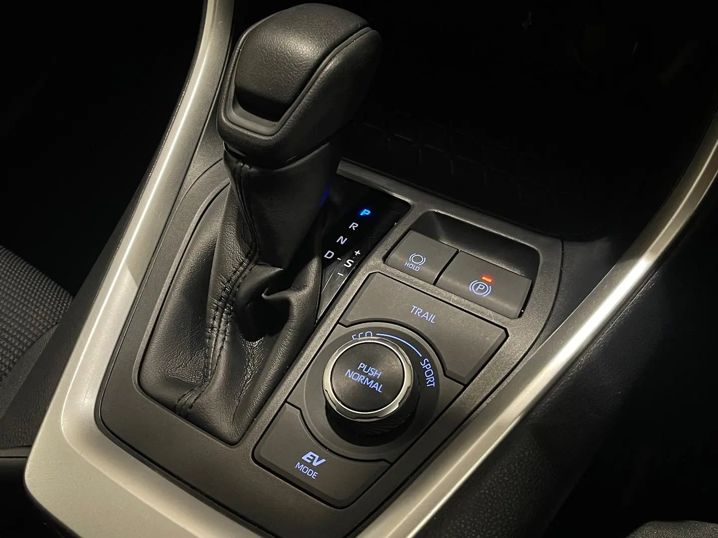 2022 Toyota RAV4 Gallery Image 20