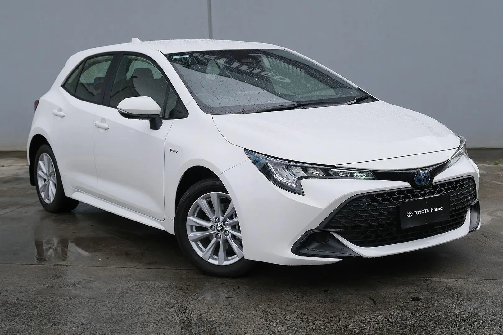 2024 Toyota Corolla Gallery Image 1