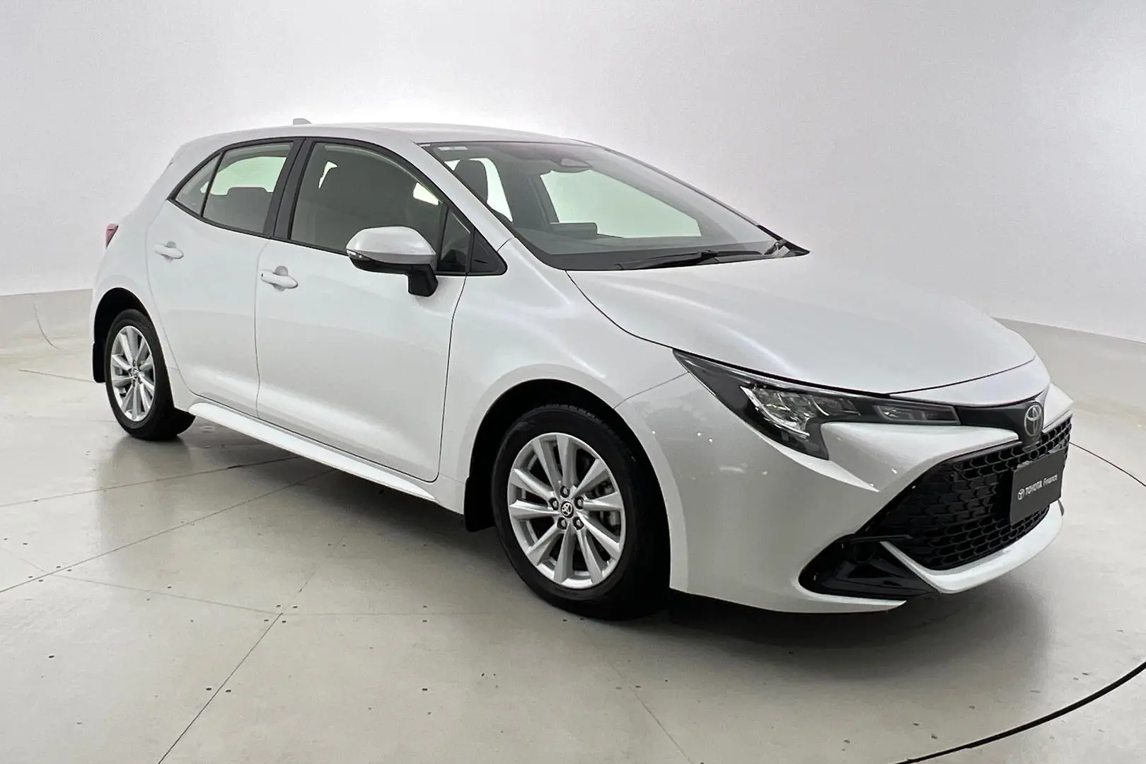 2024 Toyota Corolla Gallery Image 1