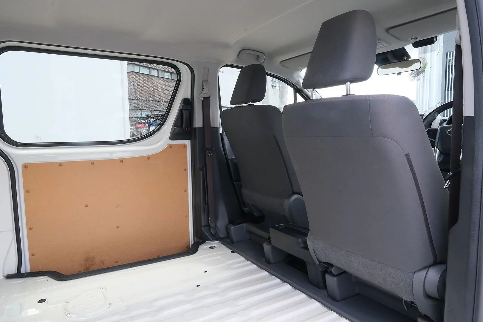 2021 Toyota Hiace Gallery Image 14