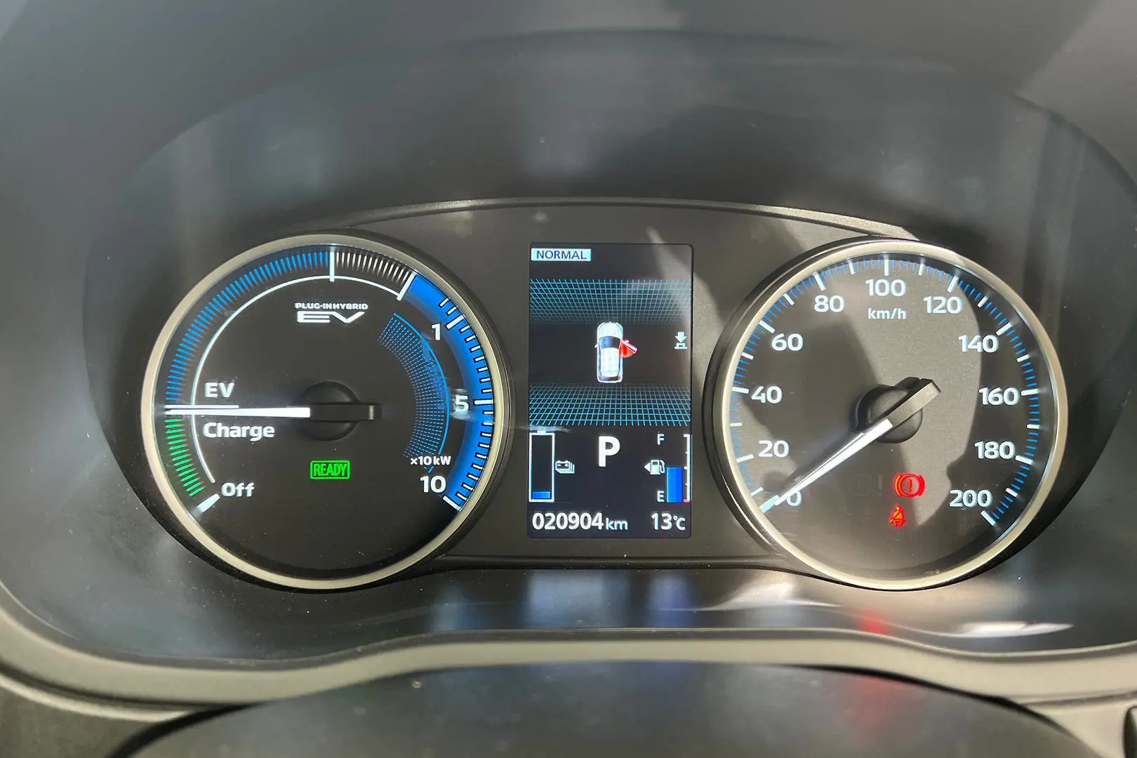 2021 Mitsubishi Eclipse Cross Gallery Image 19