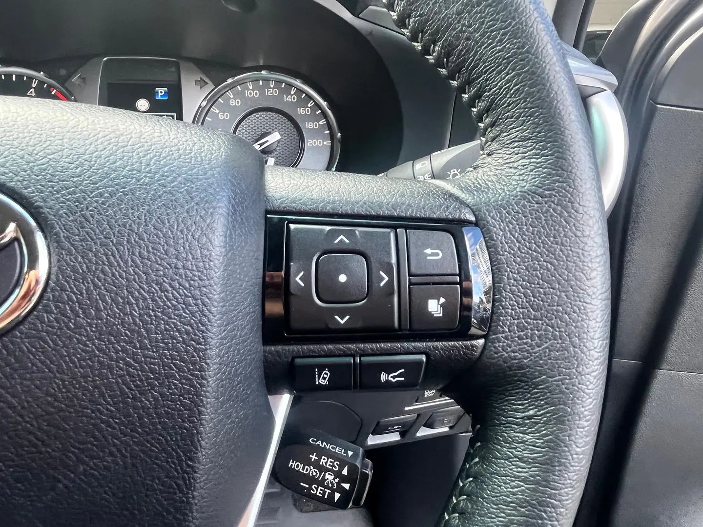 2024 Toyota Hilux Gallery Image 17