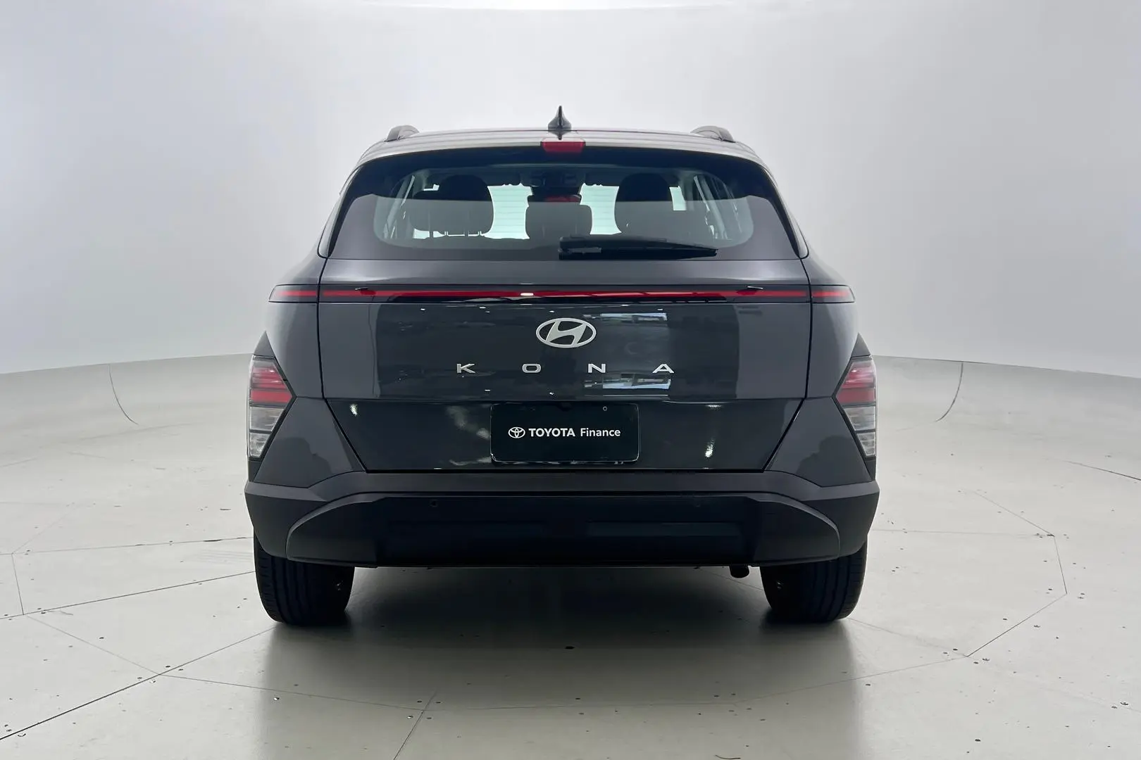2024 Hyundai Kona Gallery Image 5