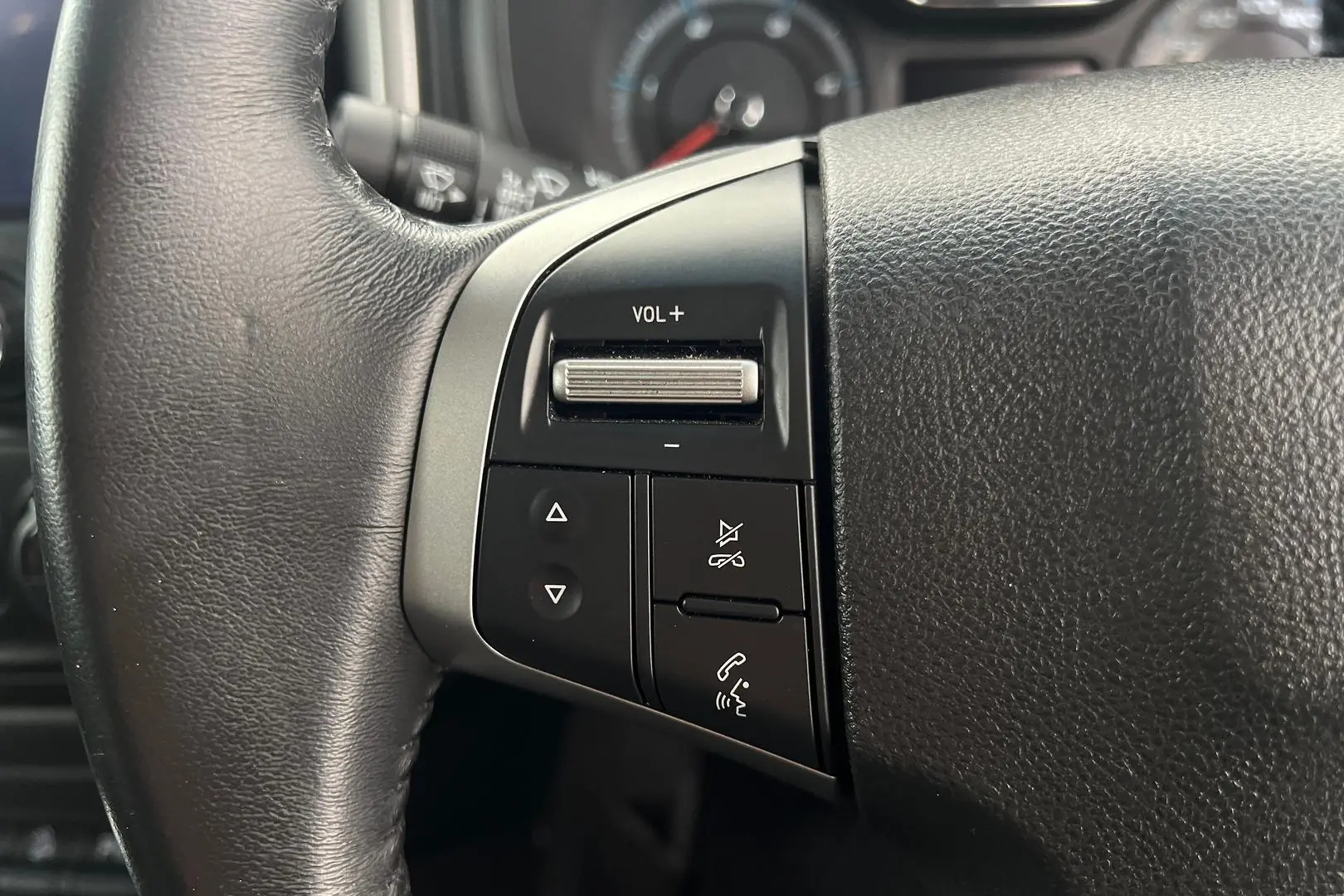 2019 Holden Colorado Gallery Image 16