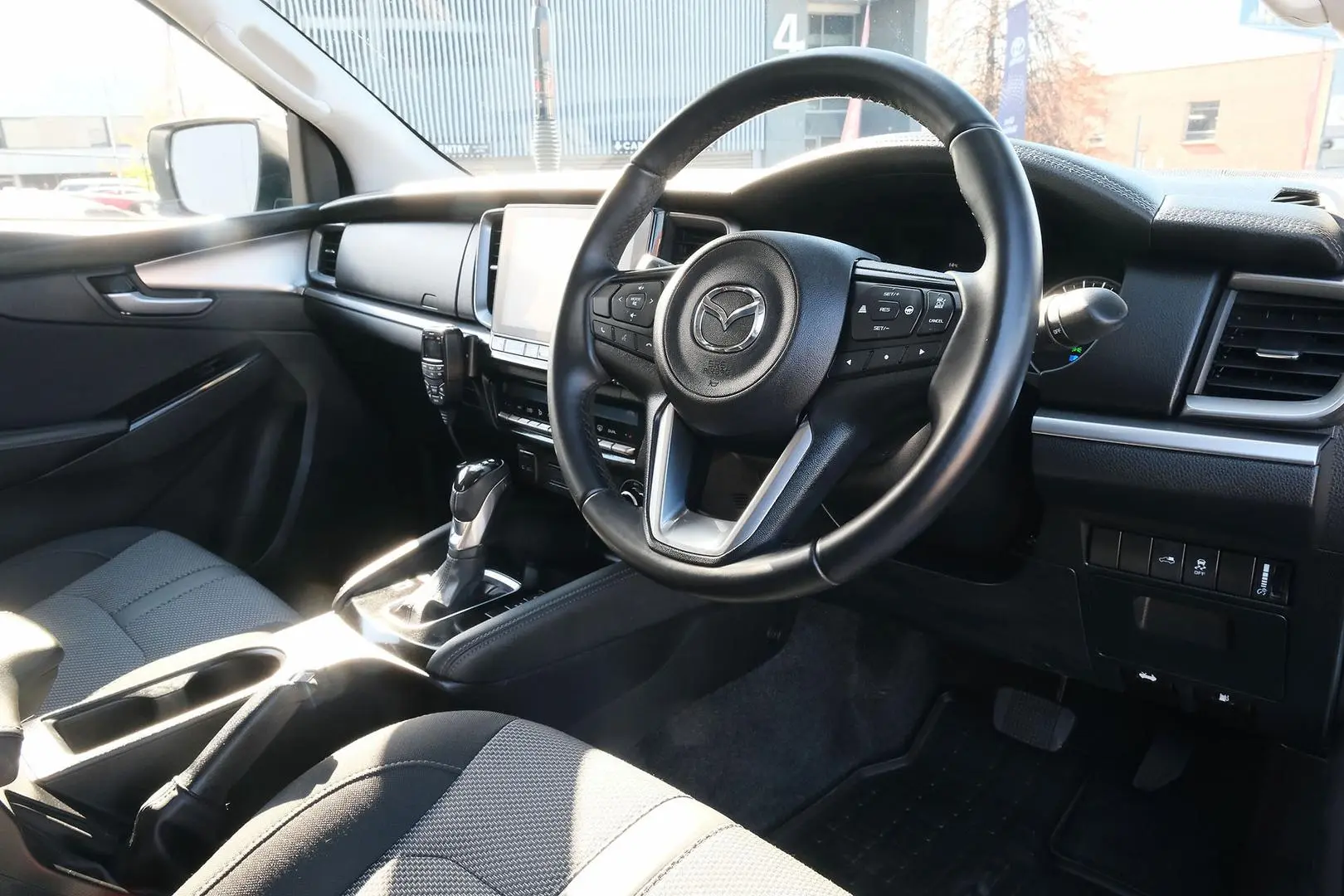 2024 Mazda BT-50 Gallery Image 7