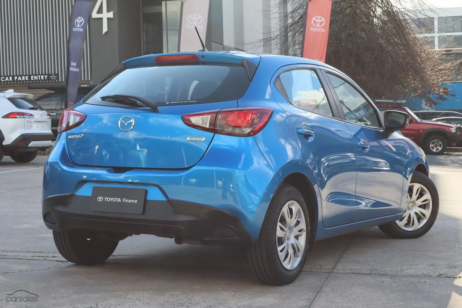 2015 Mazda 2 Image 4