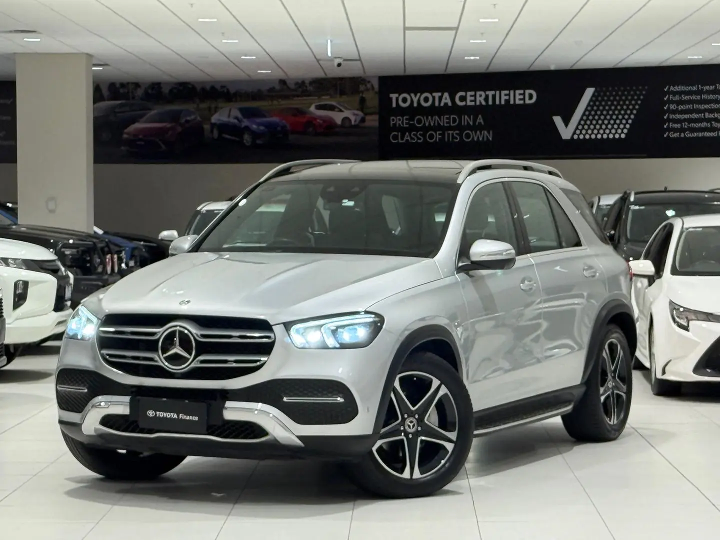 2021 Mercedes-Benz GLE-Class Gallery Image 5