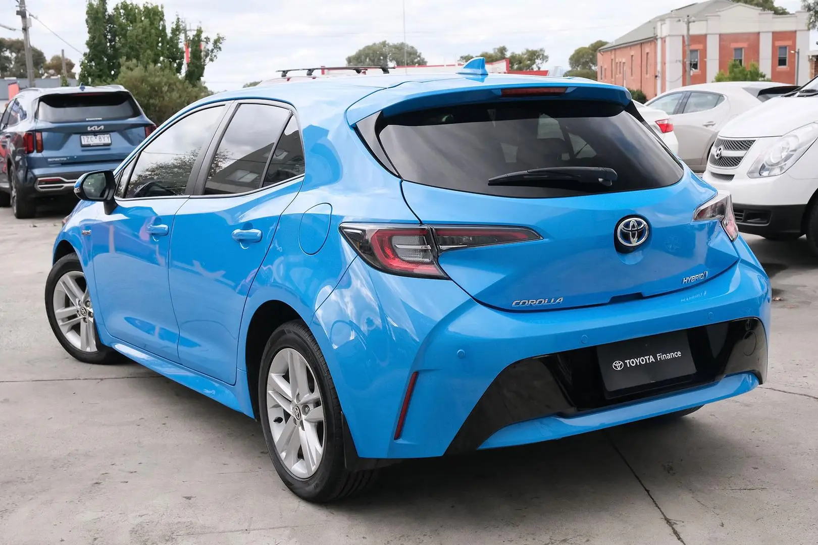 2018 Toyota Corolla Gallery Image 2