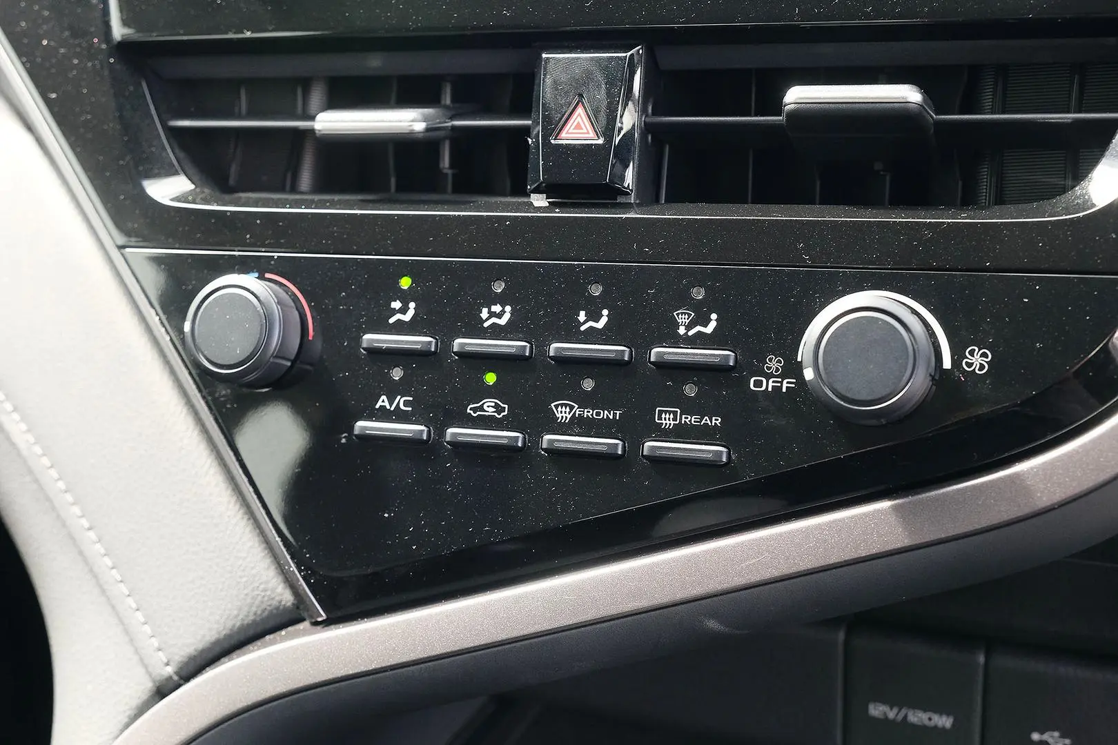 2024 Toyota Camry Gallery Image 21