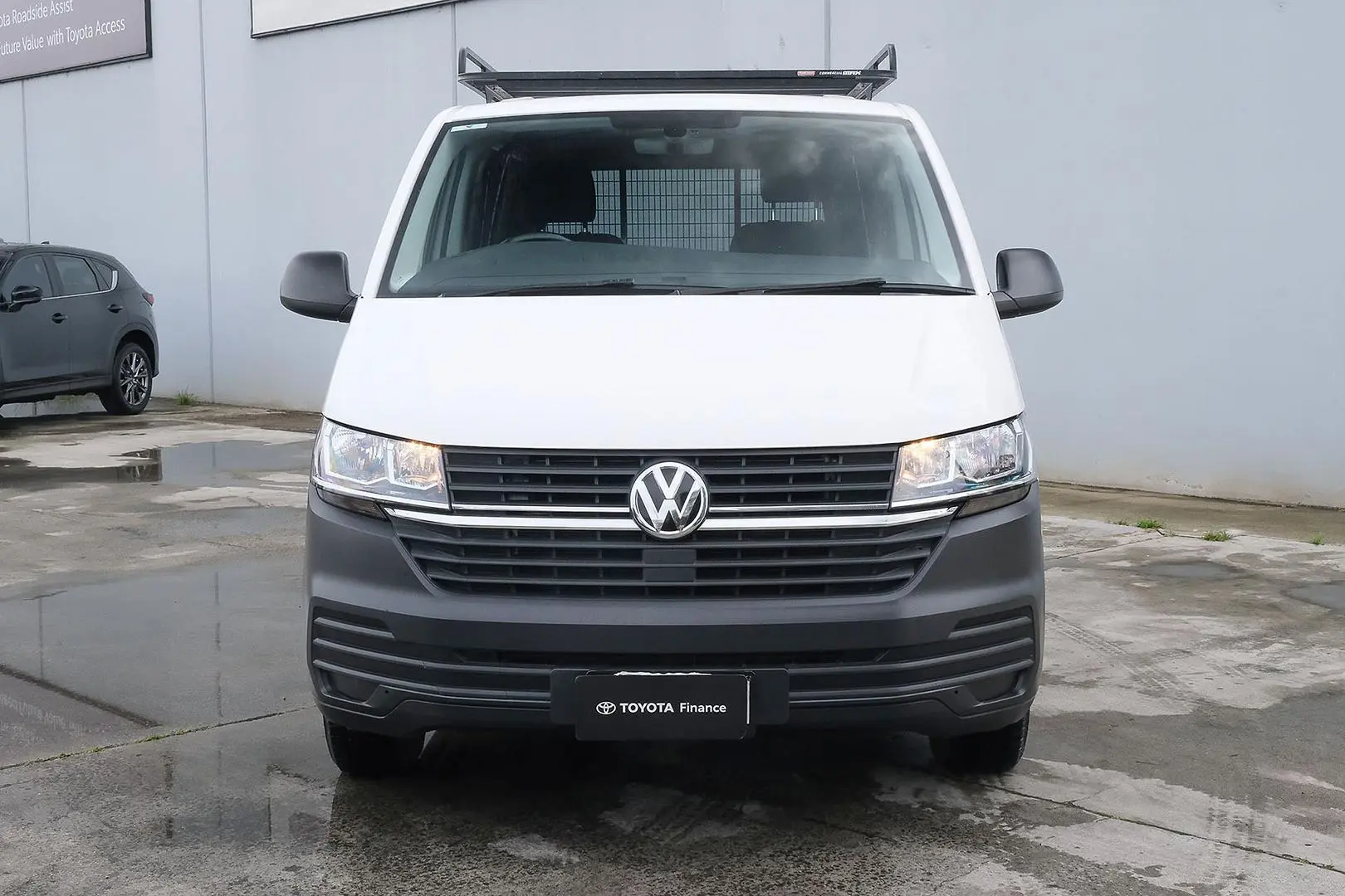 2022 Volkswagen Transporter Gallery Image 3