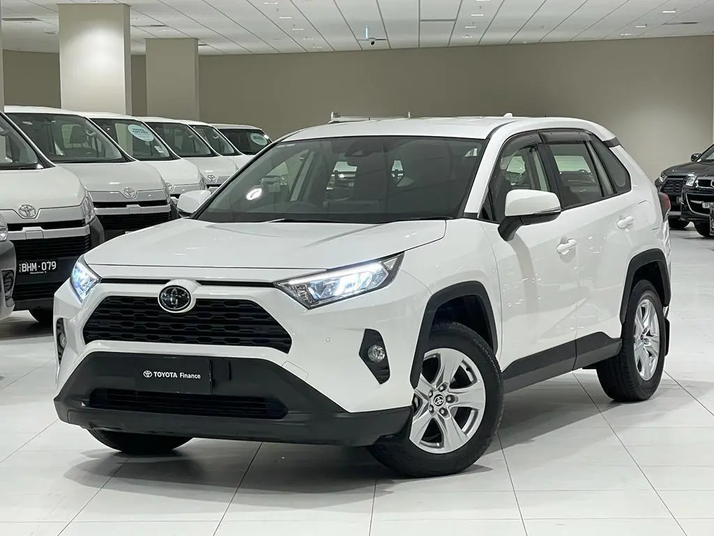 2022 Toyota RAV4 Gallery Image 5